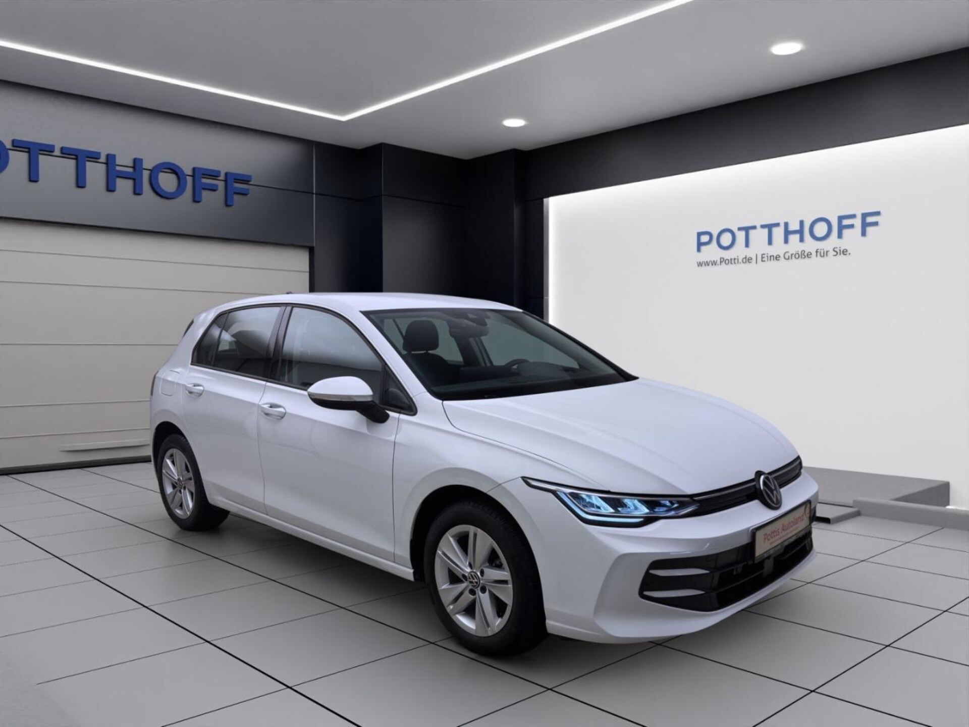 Volkswagen Golf Life
