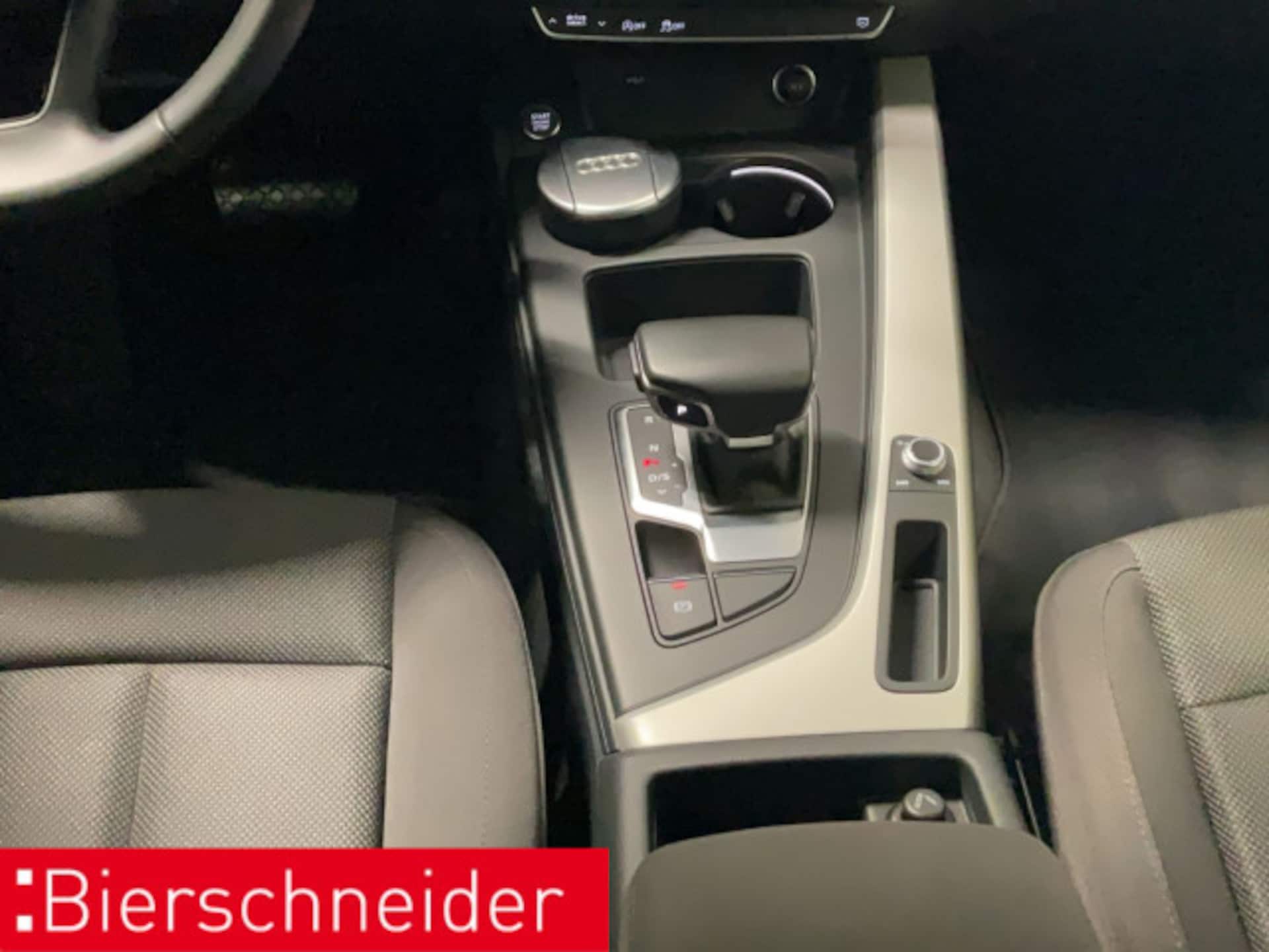 Audi A4 Avant S line