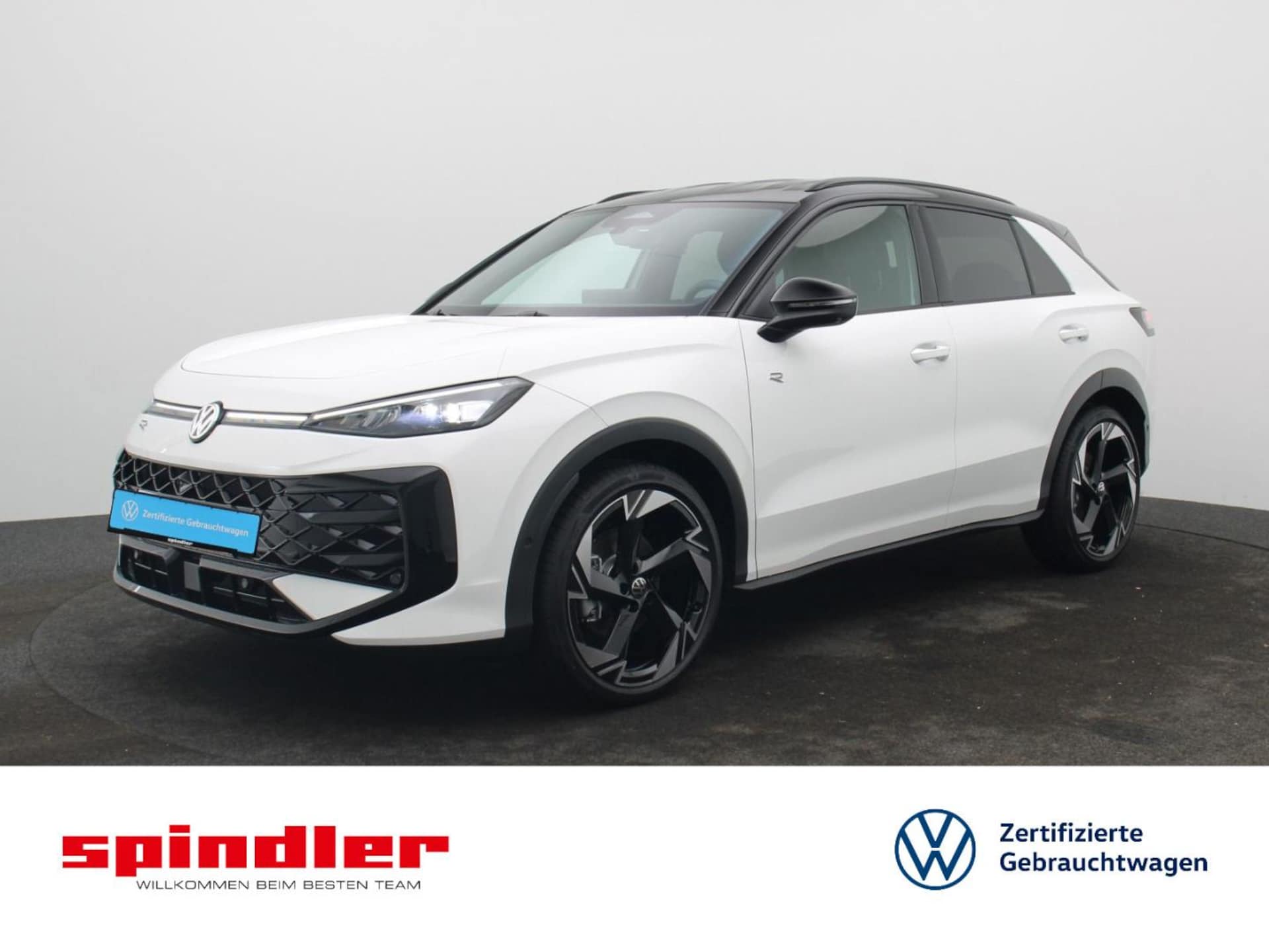 Volkswagen T-Roc — Volkswagen T-Roc T-Roc R-Line Black 1.5eTSI DSG/ Matrix, IQ.Drive