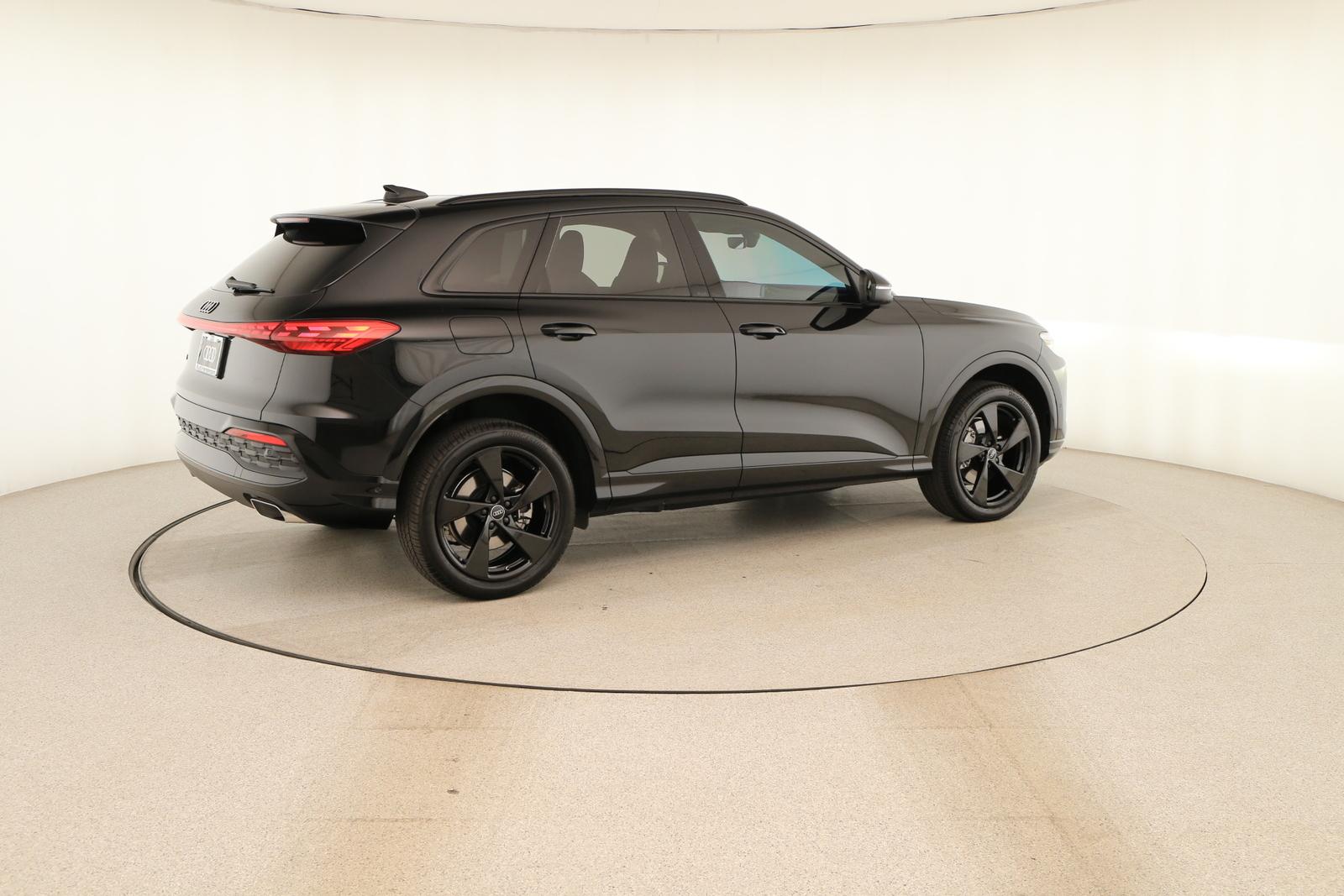 2025 Audi Q5 Premium Plus - Photo 7
