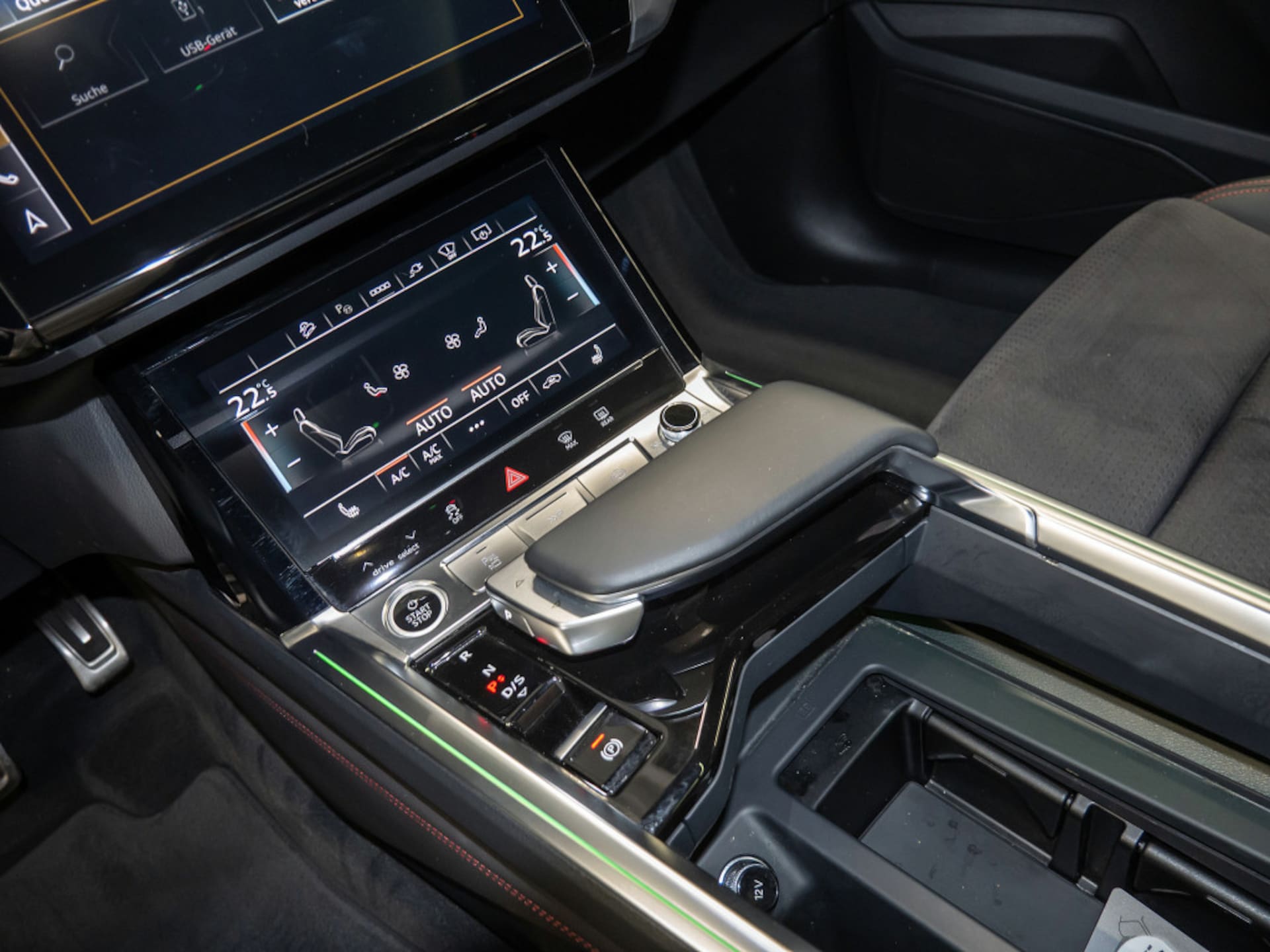 Audi Q8 Sportback e-tron S line