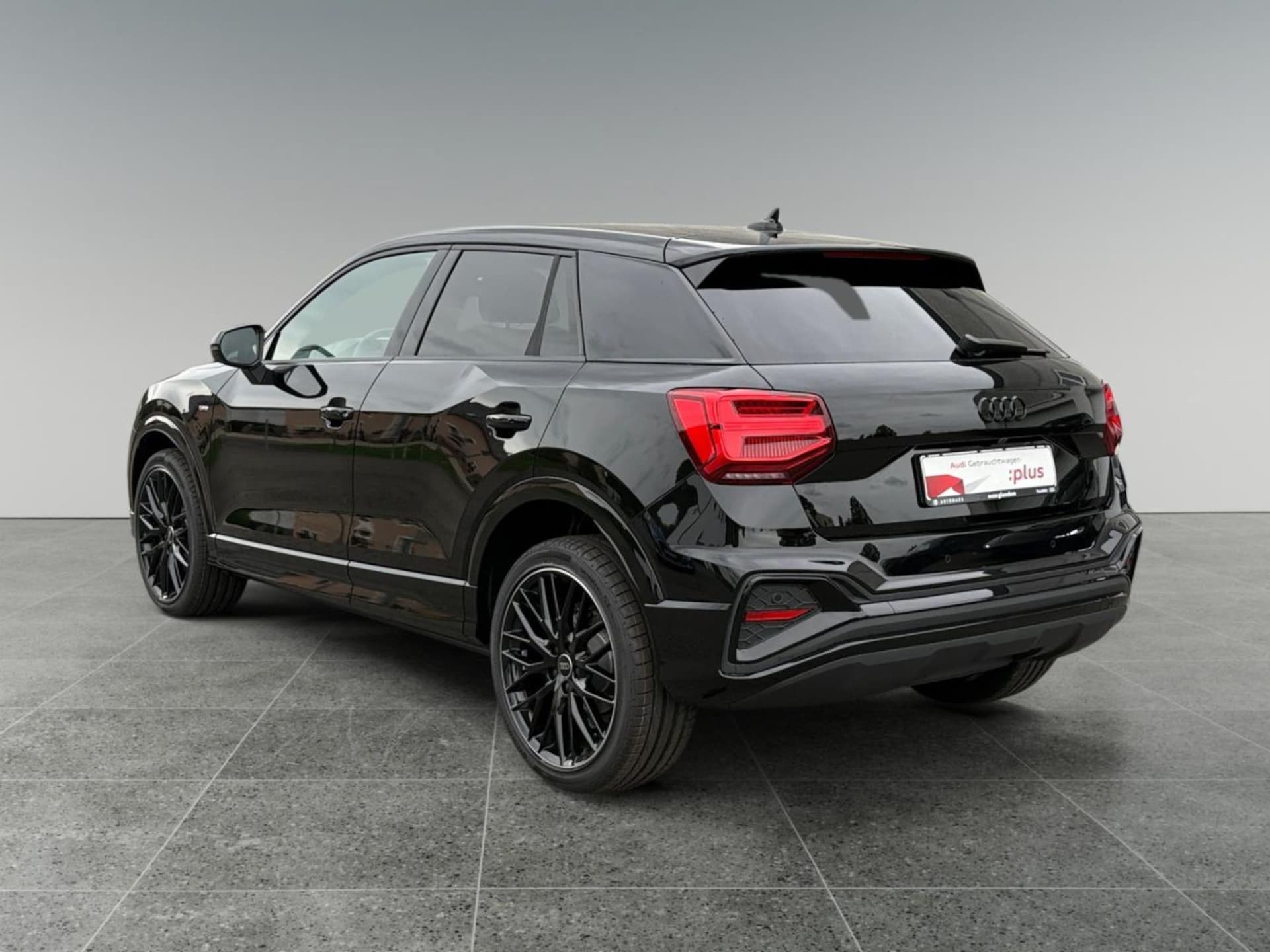 Audi Q2 S line