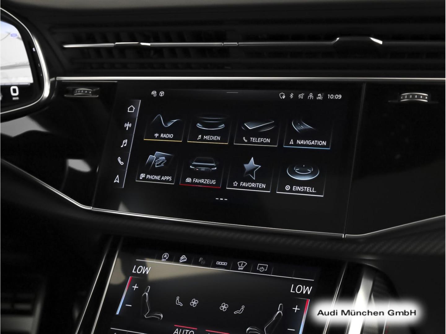 Bild über Audi RS Q8 TFSI quattro tiptronic - für weitere Informationen kontaktieren Sie den Audi Partner