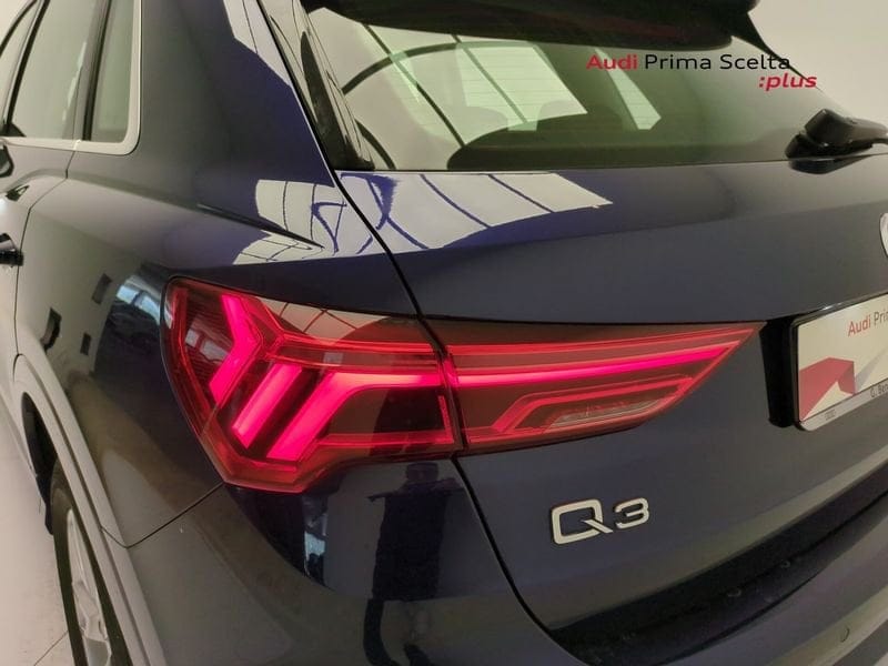 Image about Audi Q3 Business Advanced 40 TDI quattro 147 kW (200 PS) S tronic