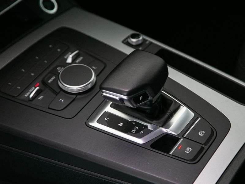 Image about Audi Q5 Business 2.0 TDI quattro 140 kW (190 PS) S tronic