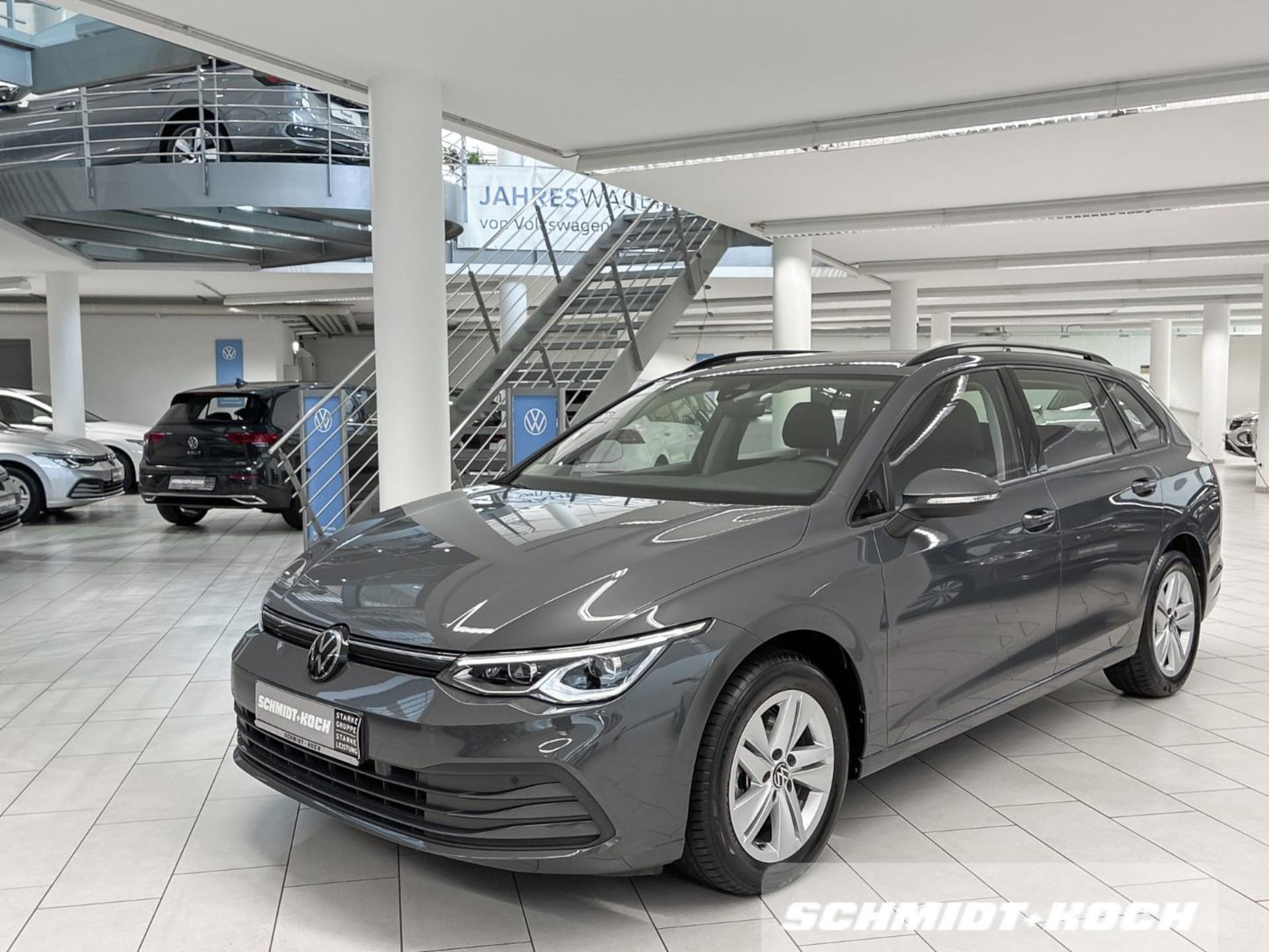 Volkswagen Golf Variant Life