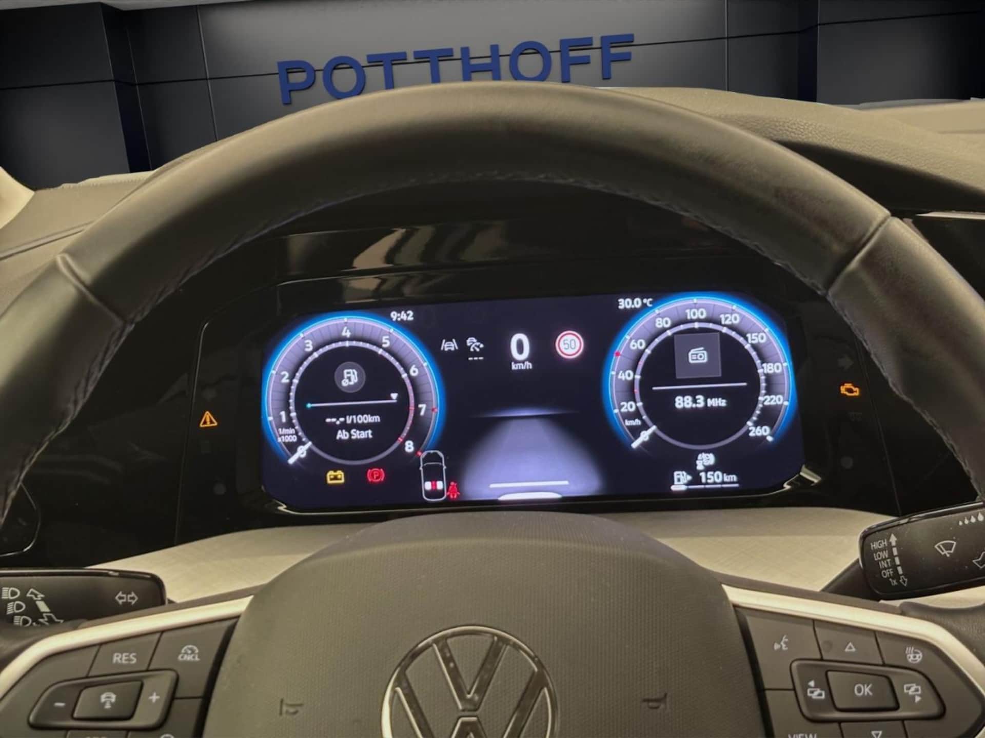 Volkswagen Golf Life