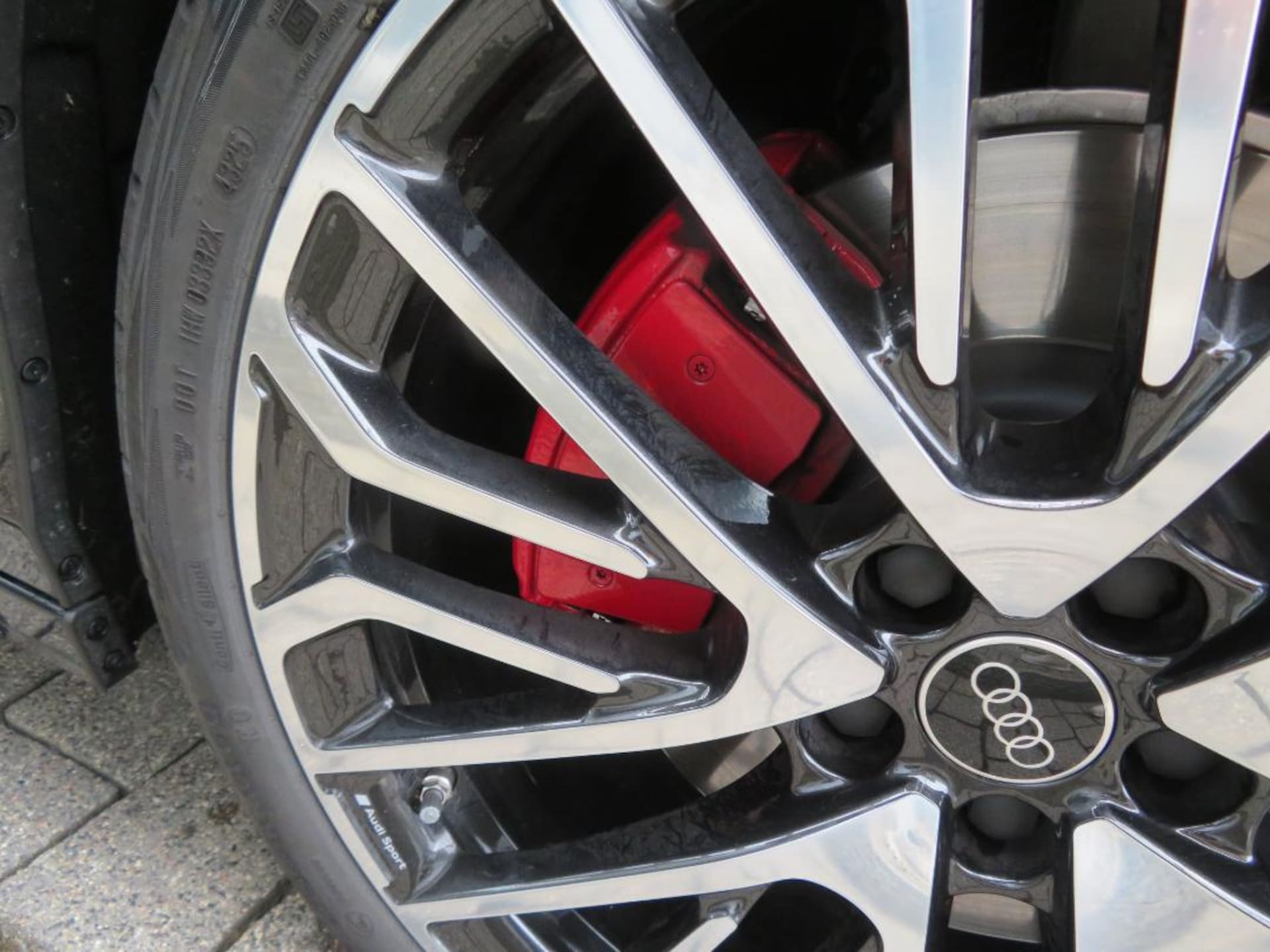 Audi A6 Avant S line