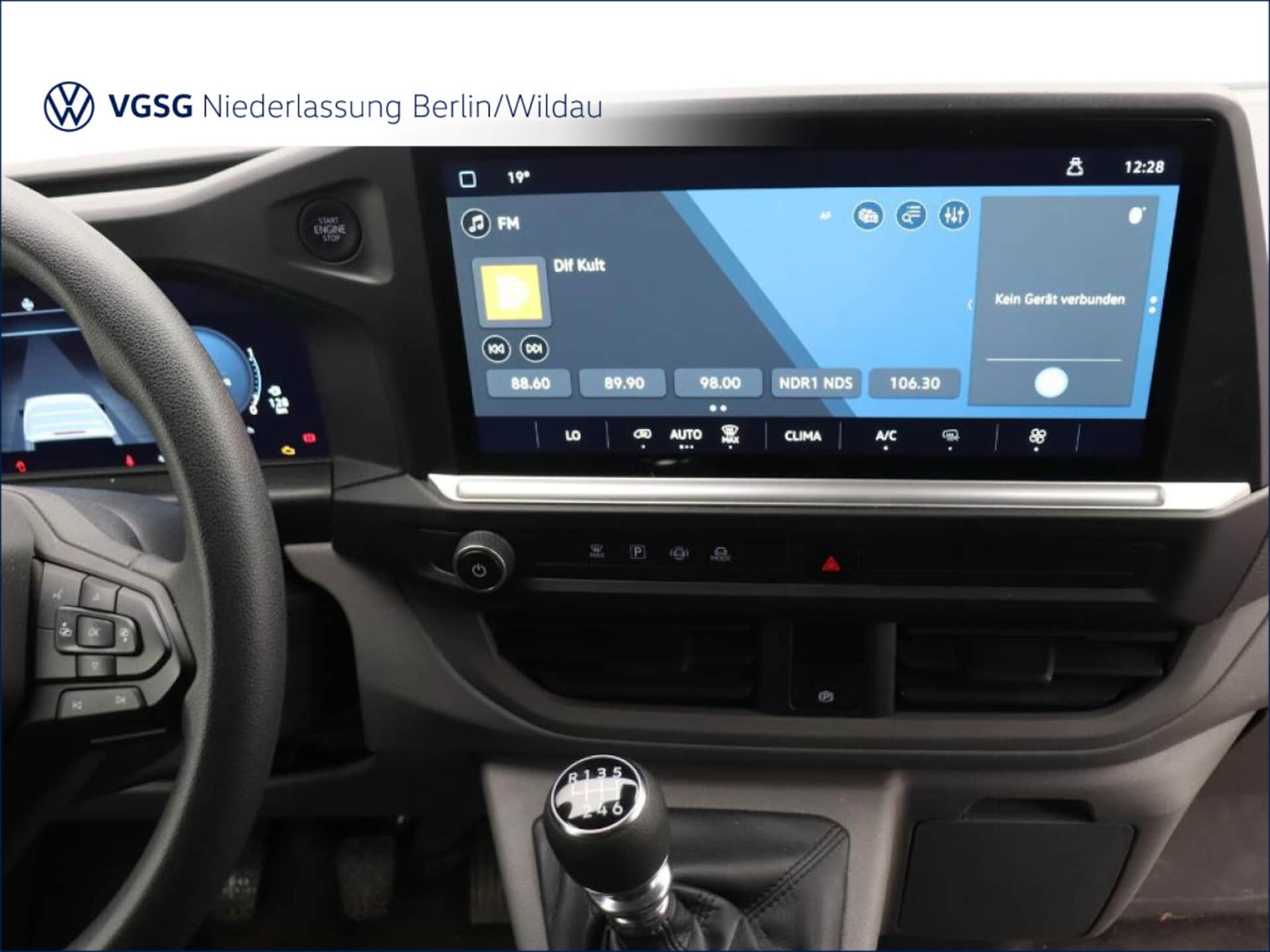 Volkswagen Transporter Kasten langer Radstand
