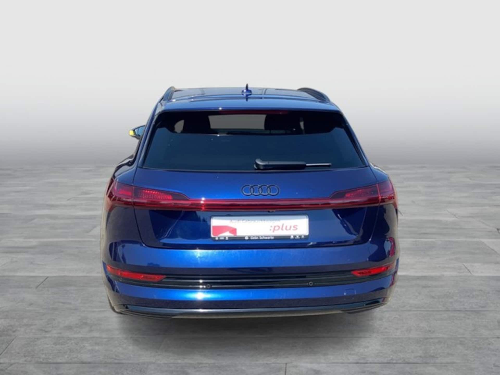 Audi e-tron advanced