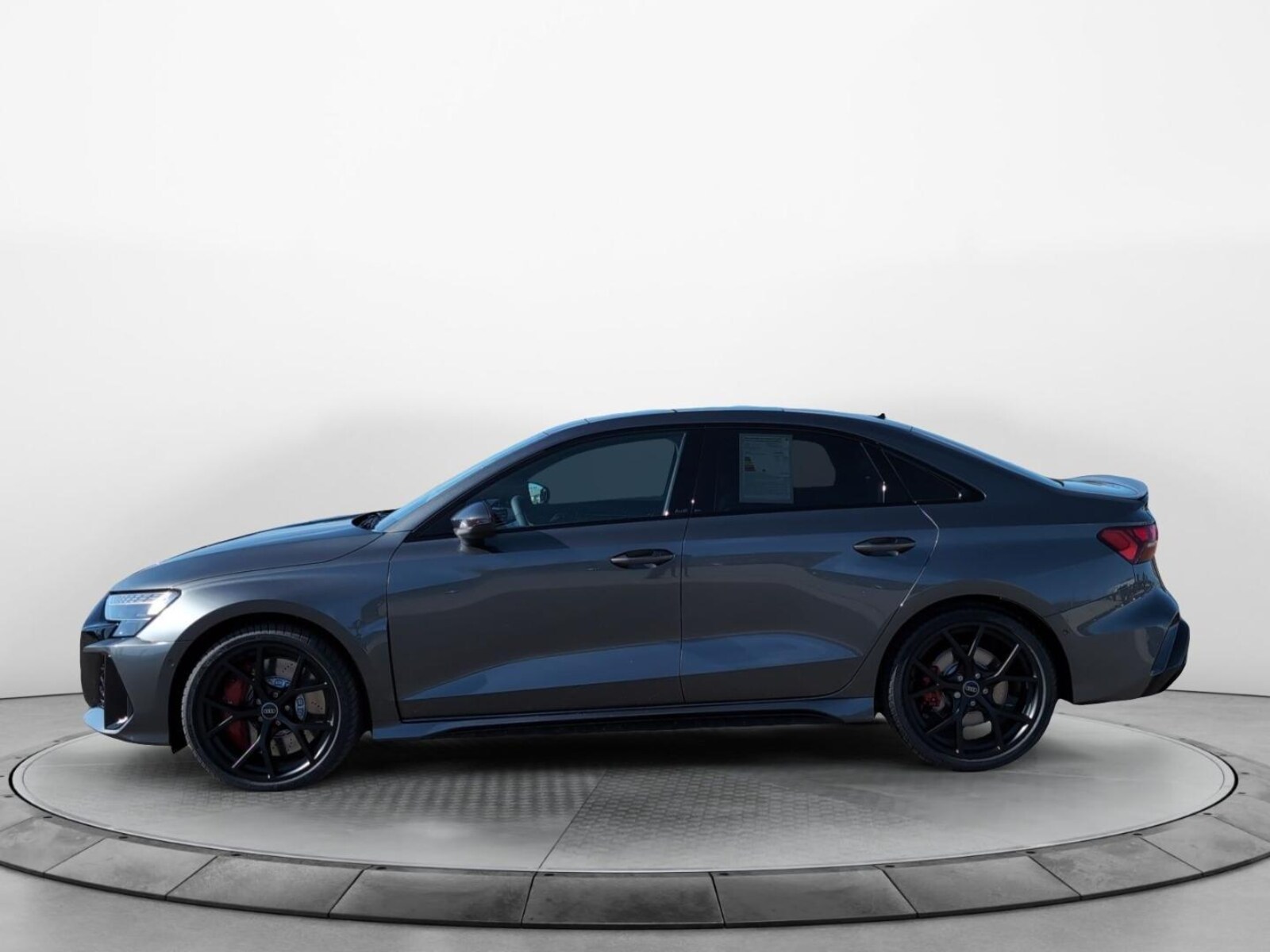 Audi RS 3 Limousine – Bild 2