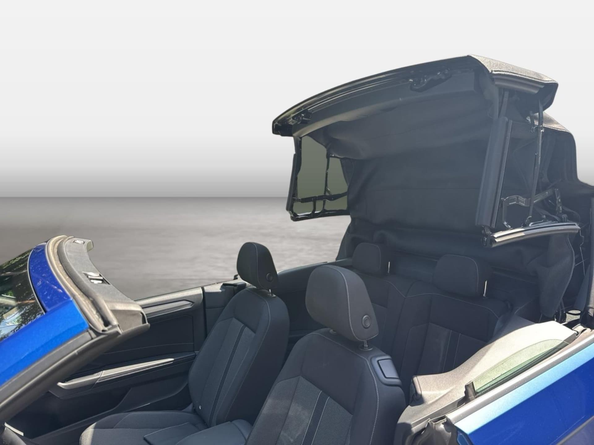 Volkswagen T-Roc Cabriolet Style