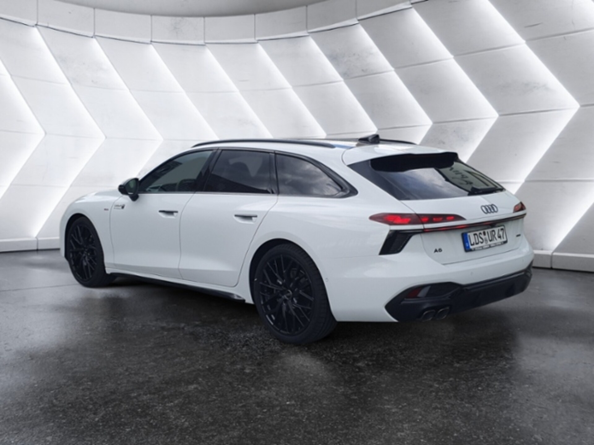 Audi A6 Avant edition one