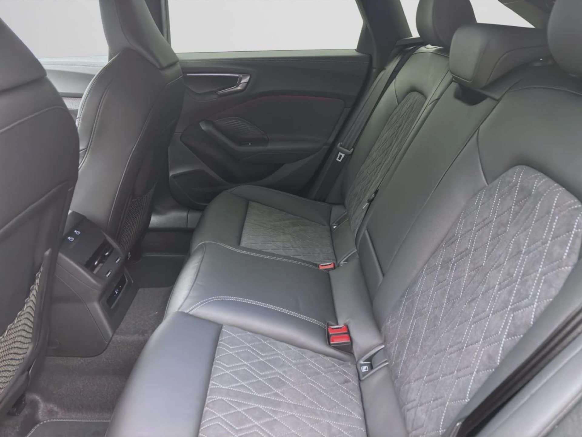 Audi A5 Avant edition one