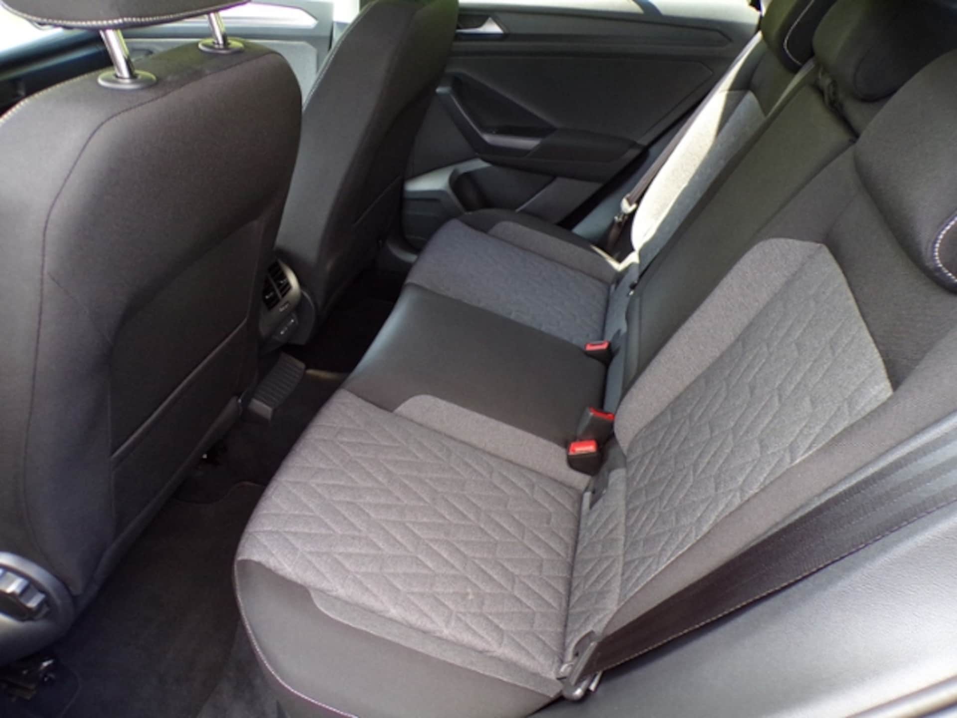 Volkswagen T-Roc MOVE