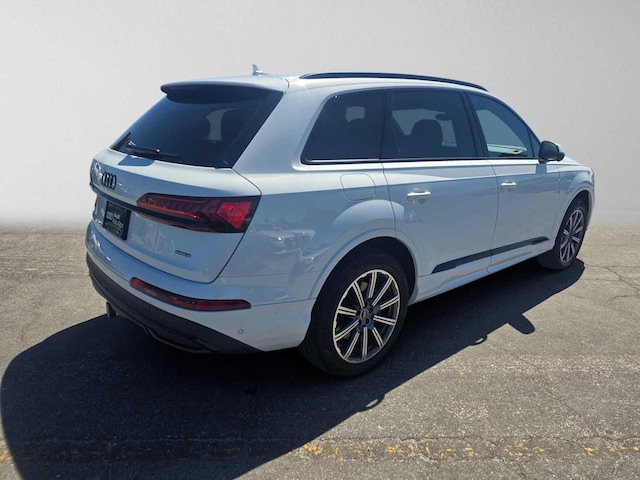 2023 Audi Q7