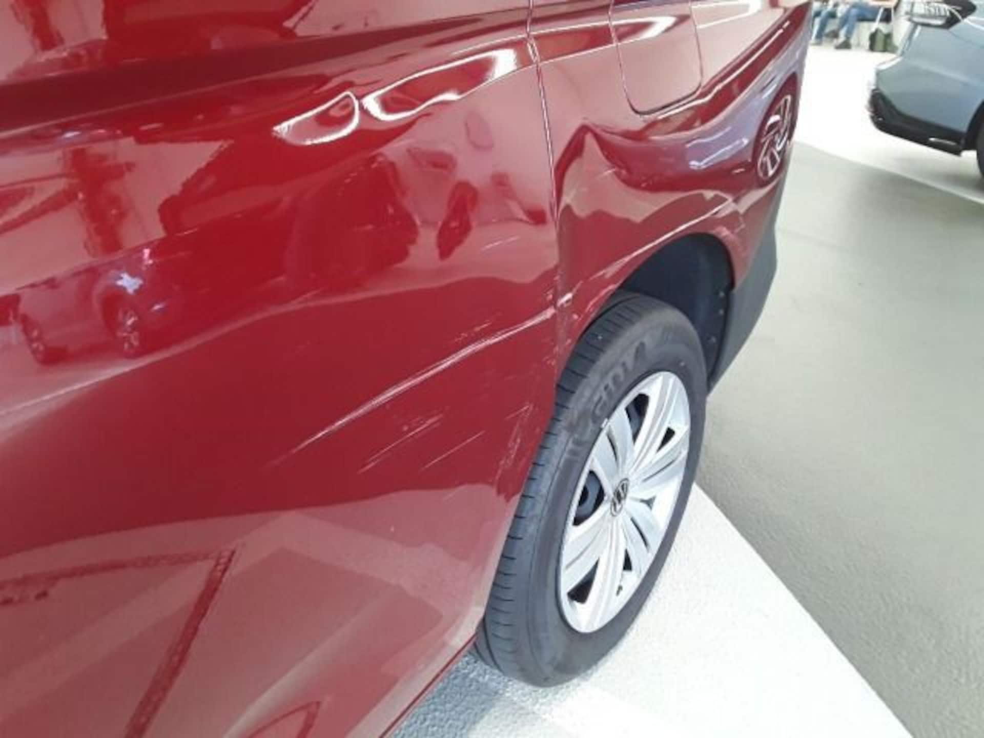 Volkswagen Caddy Maxi Basis-Modell