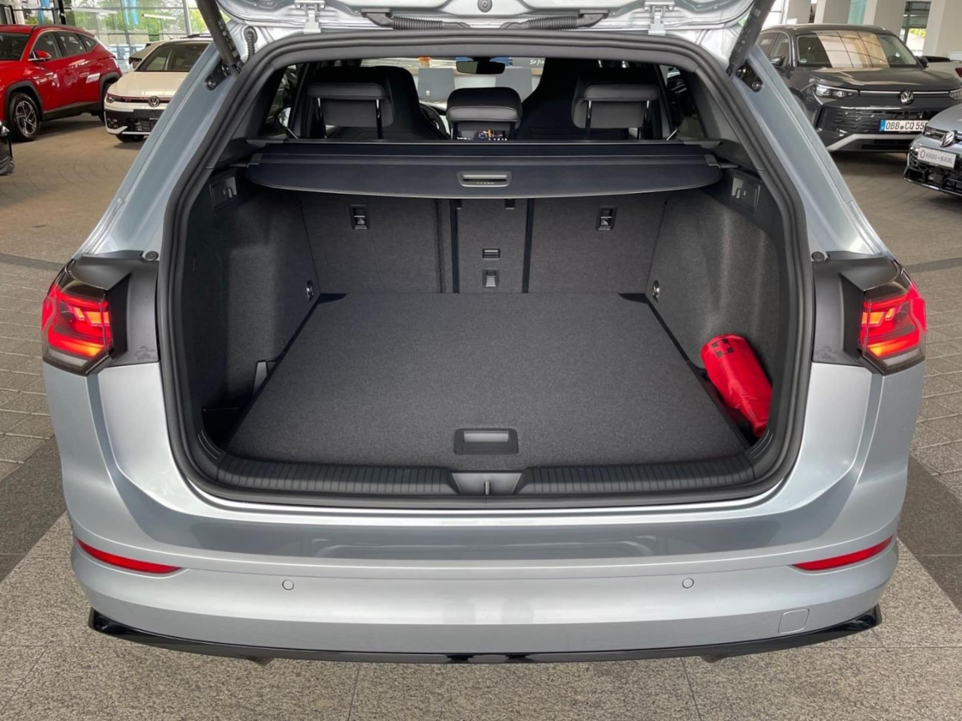 Volkswagen Golf Variant R-Line