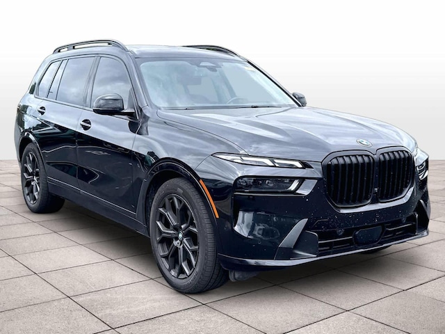 2023 BMW X7