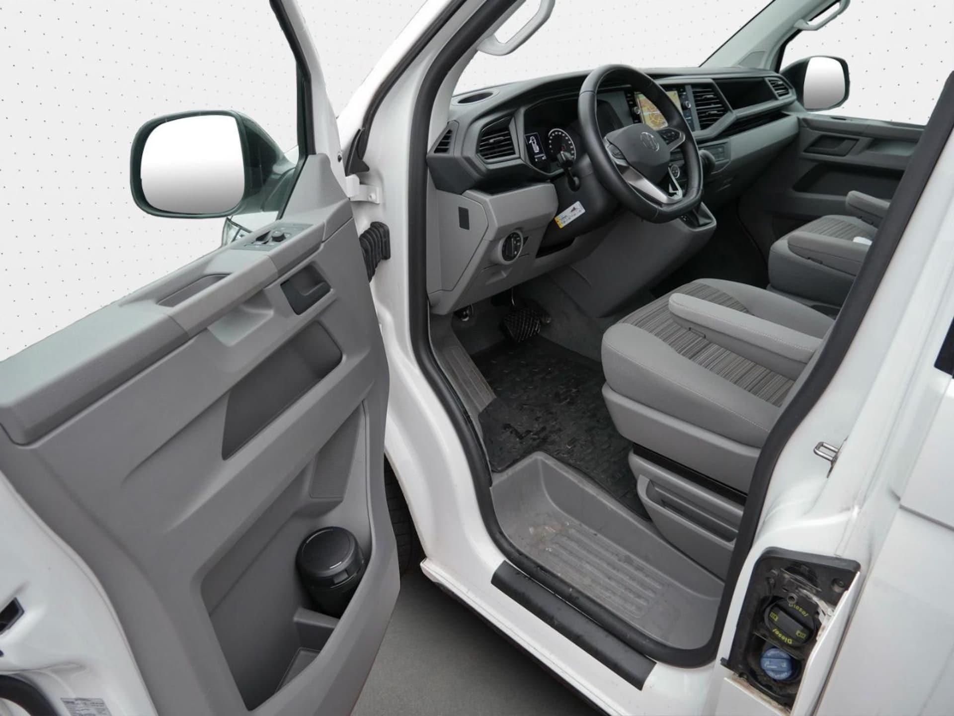 Volkswagen T6.1 California Beach