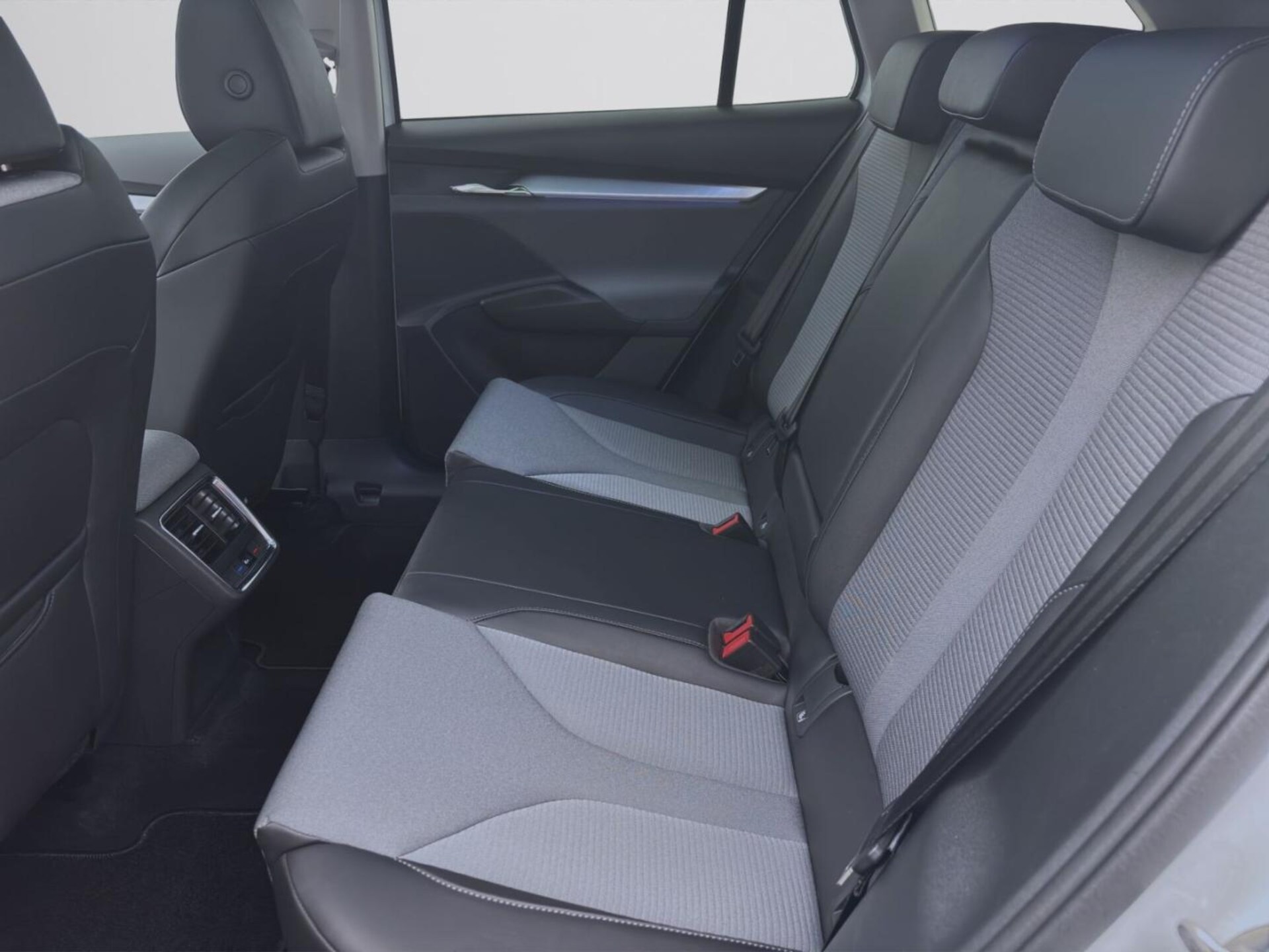 Skoda Enyaq 80X