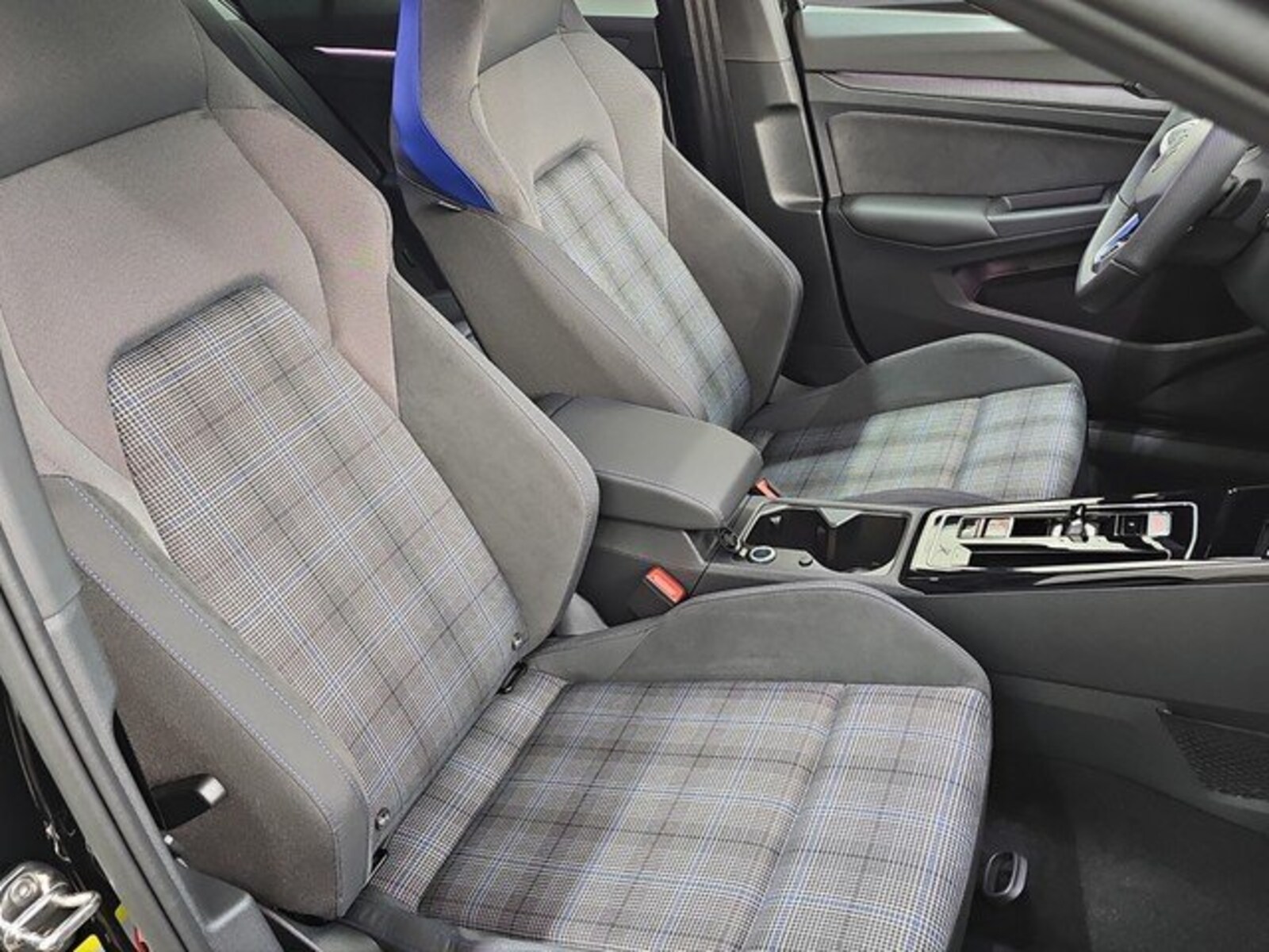 Volkswagen Golf – Bild 7
