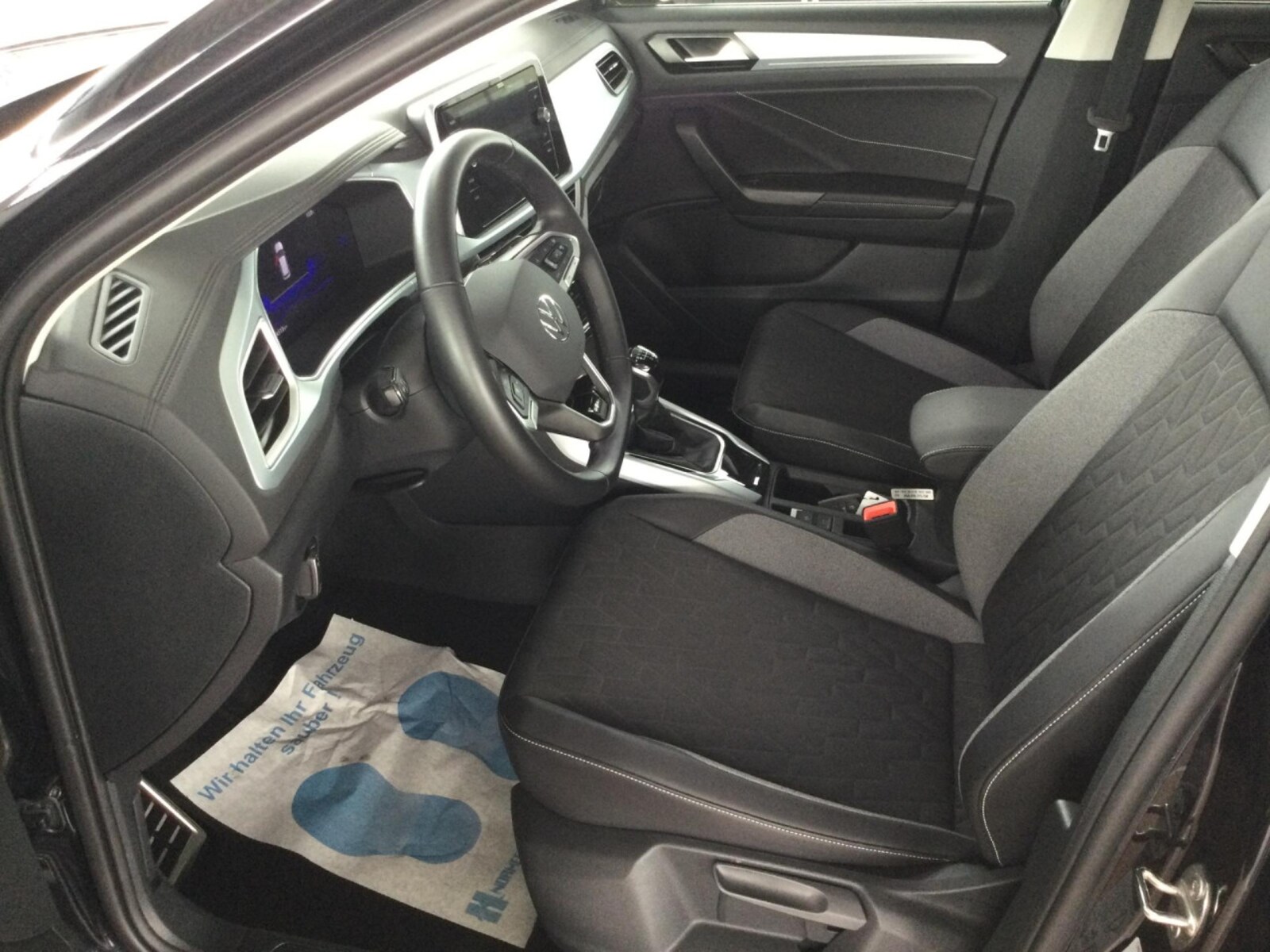 Volkswagen T-Roc – Bild 11