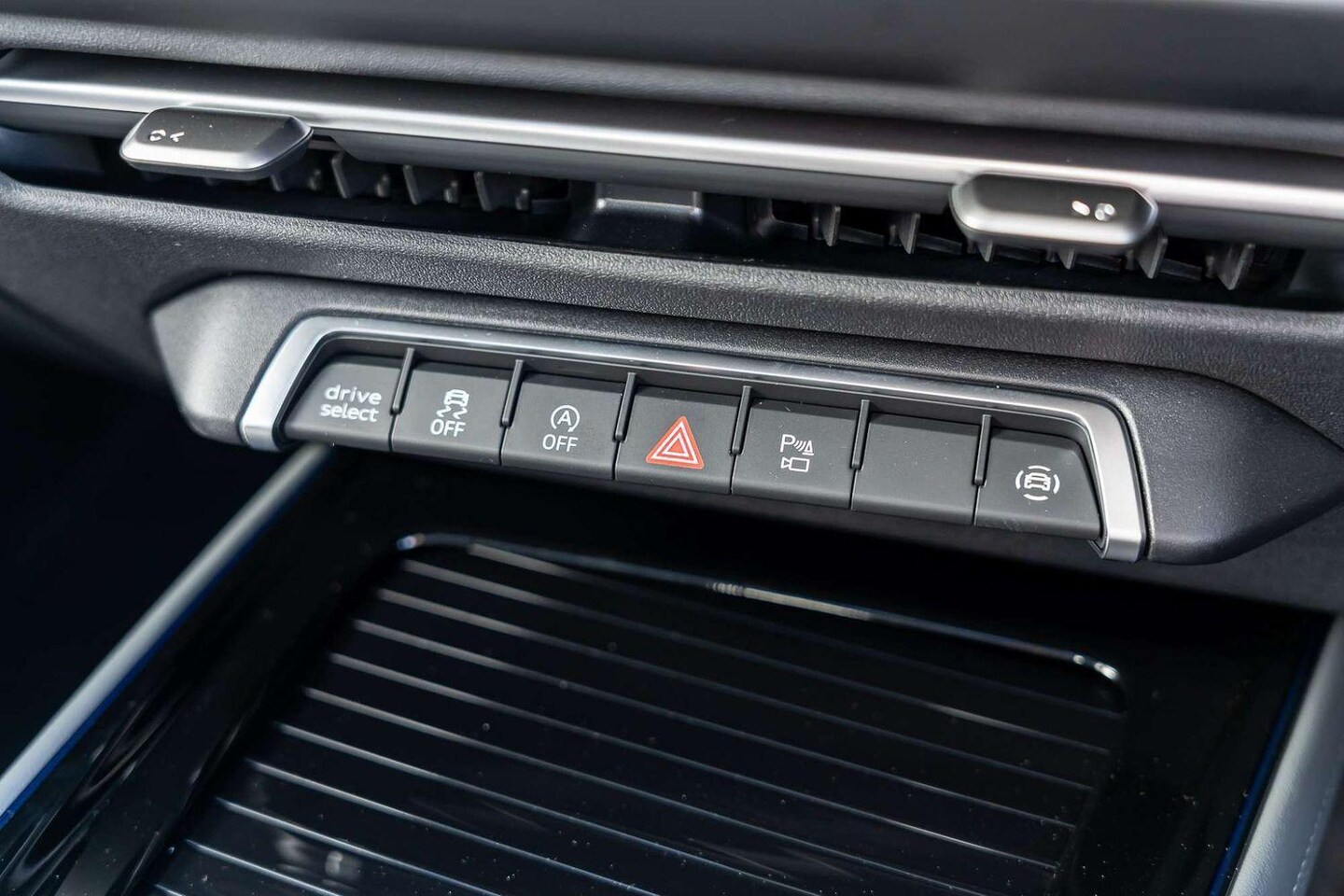 Image about Audi Q3 SUV TFSI 110 kW launch edition