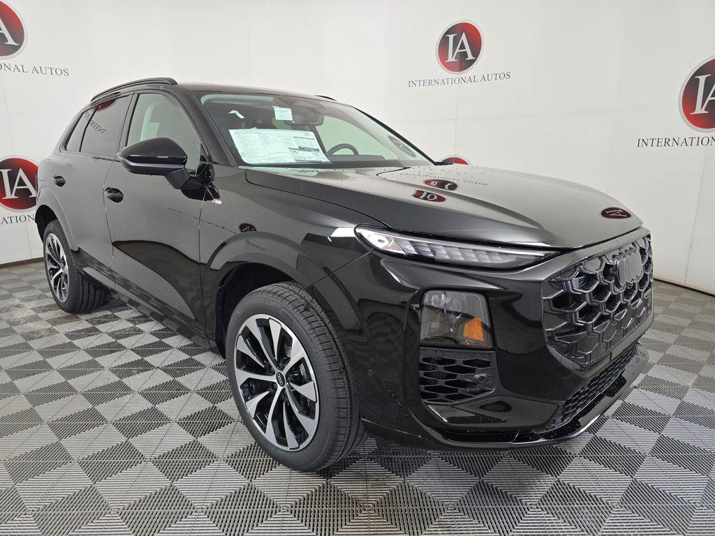 2026 Audi Q3 S line quattro's photo