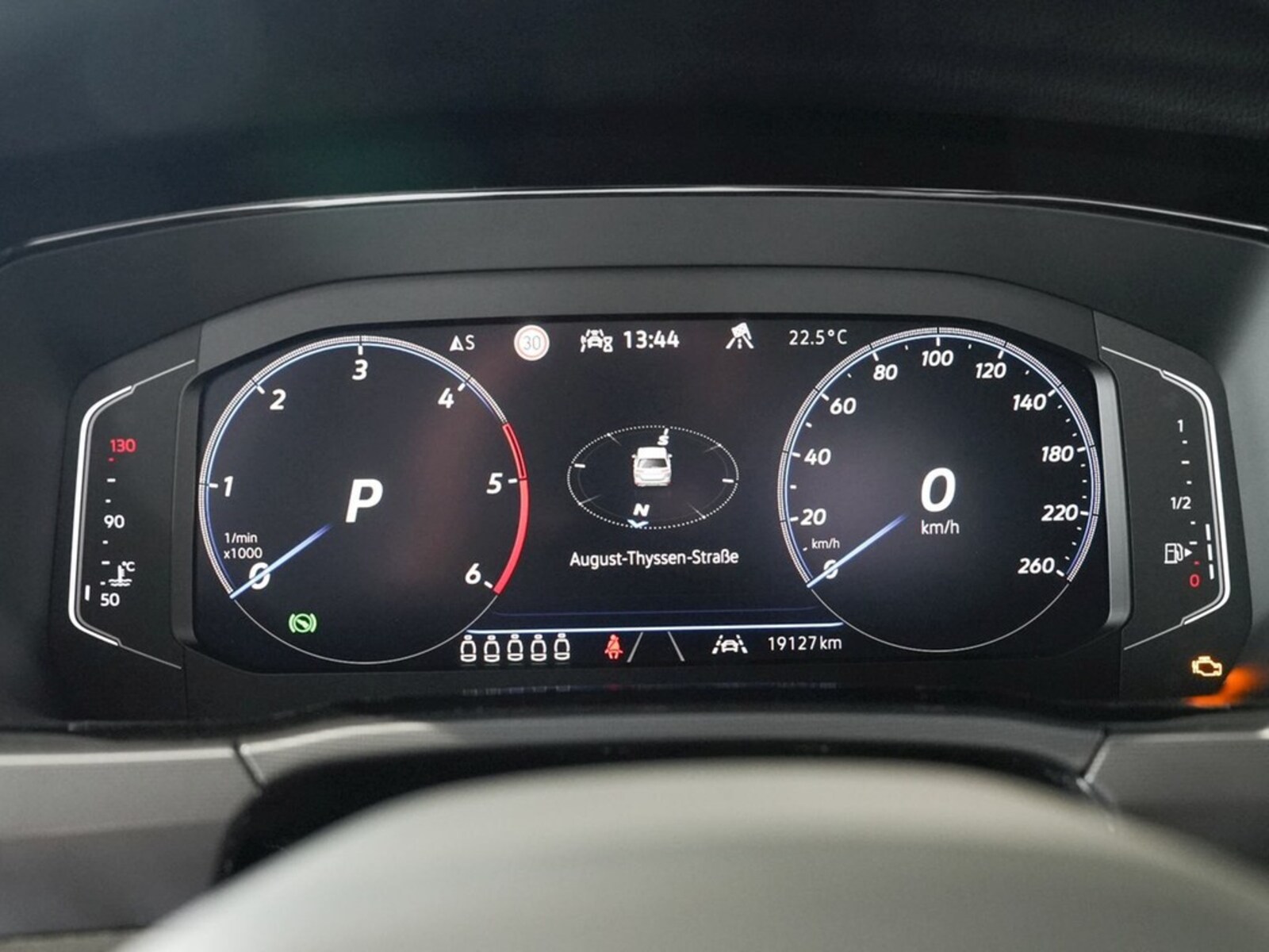 Volkswagen Touran – Bild 13