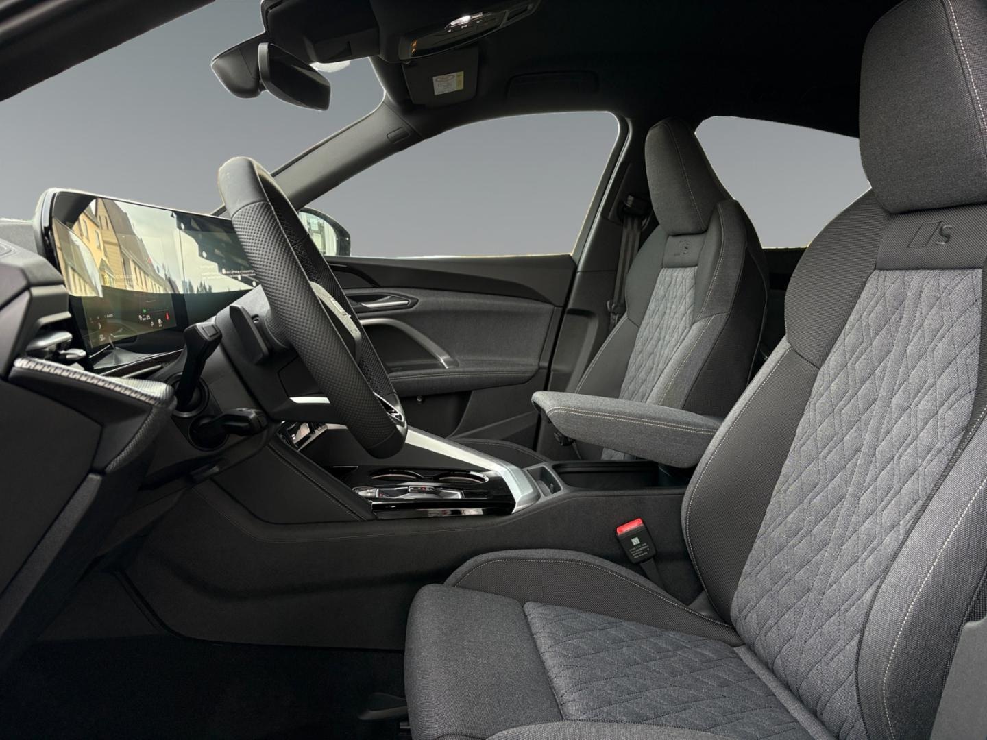 Bild über Audi Q5 Sportback TDI quattro 150 kW S tronic - für weitere Informationen kontaktieren Sie den Audi Partner