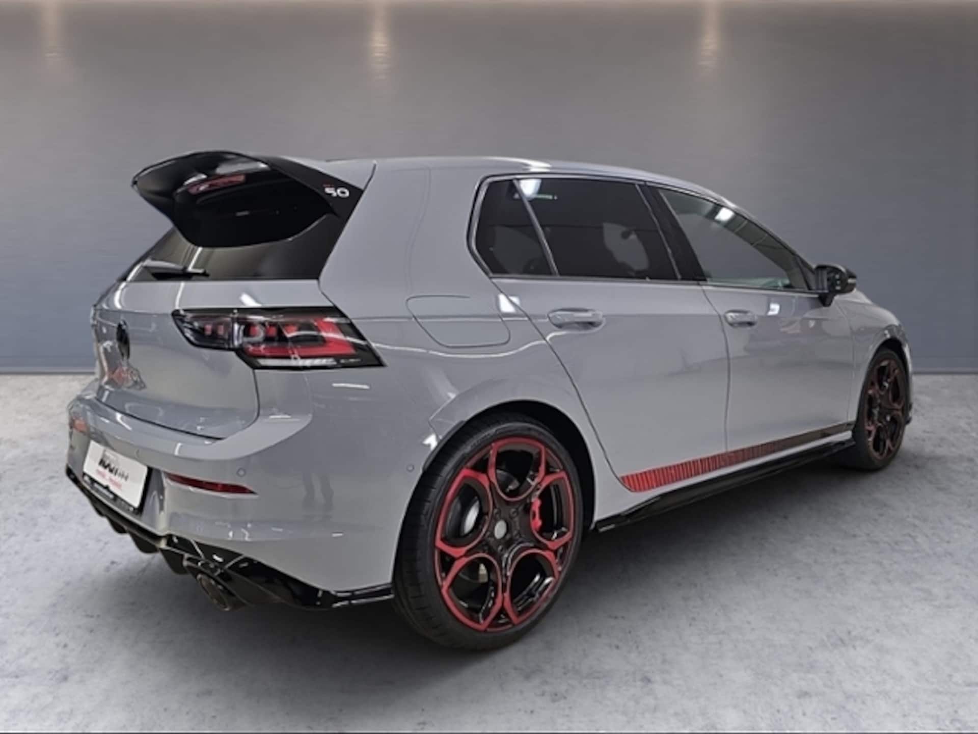 Volkswagen Golf GTI
