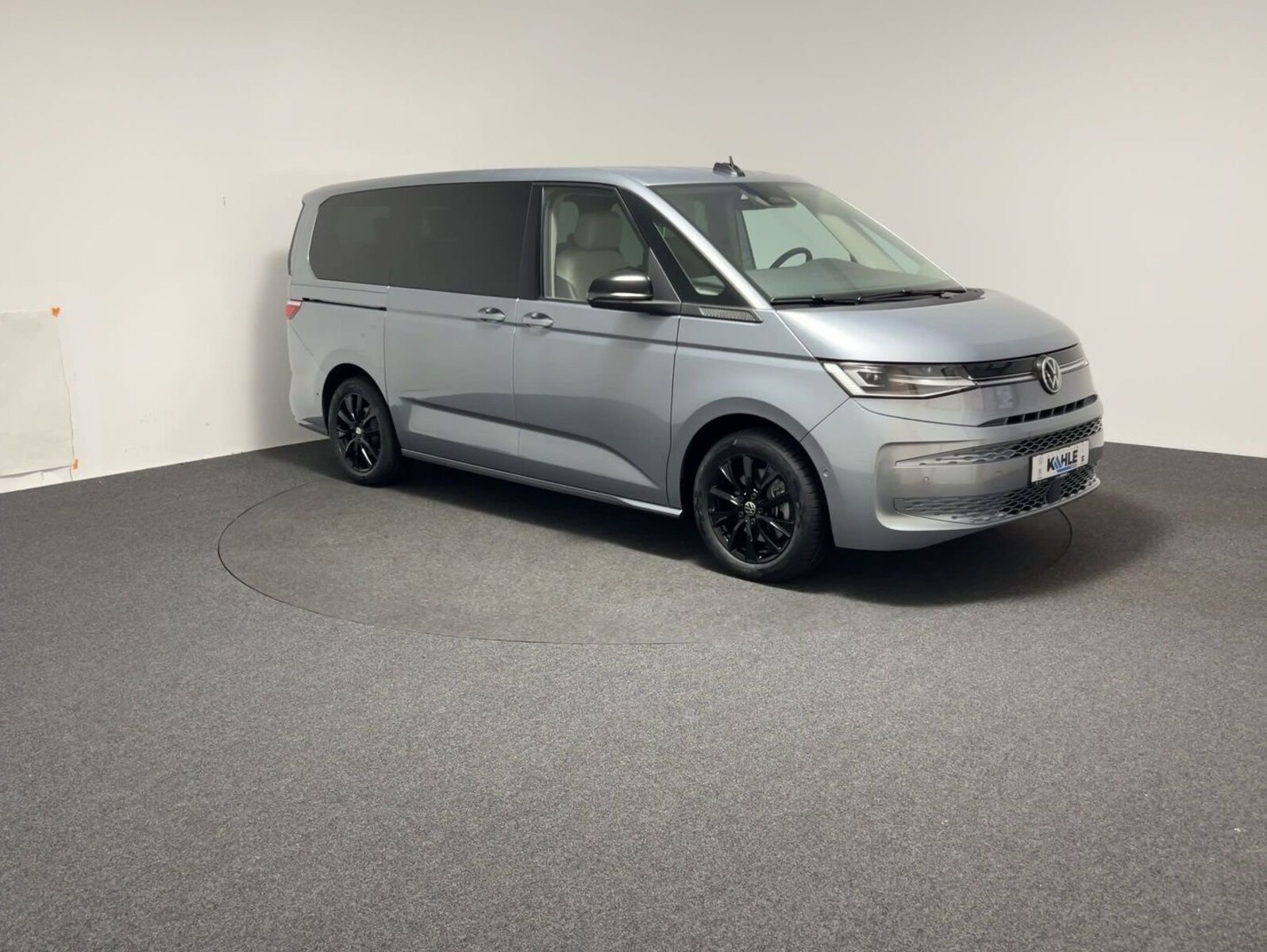 Volkswagen Multivan Langversion – Bild 3