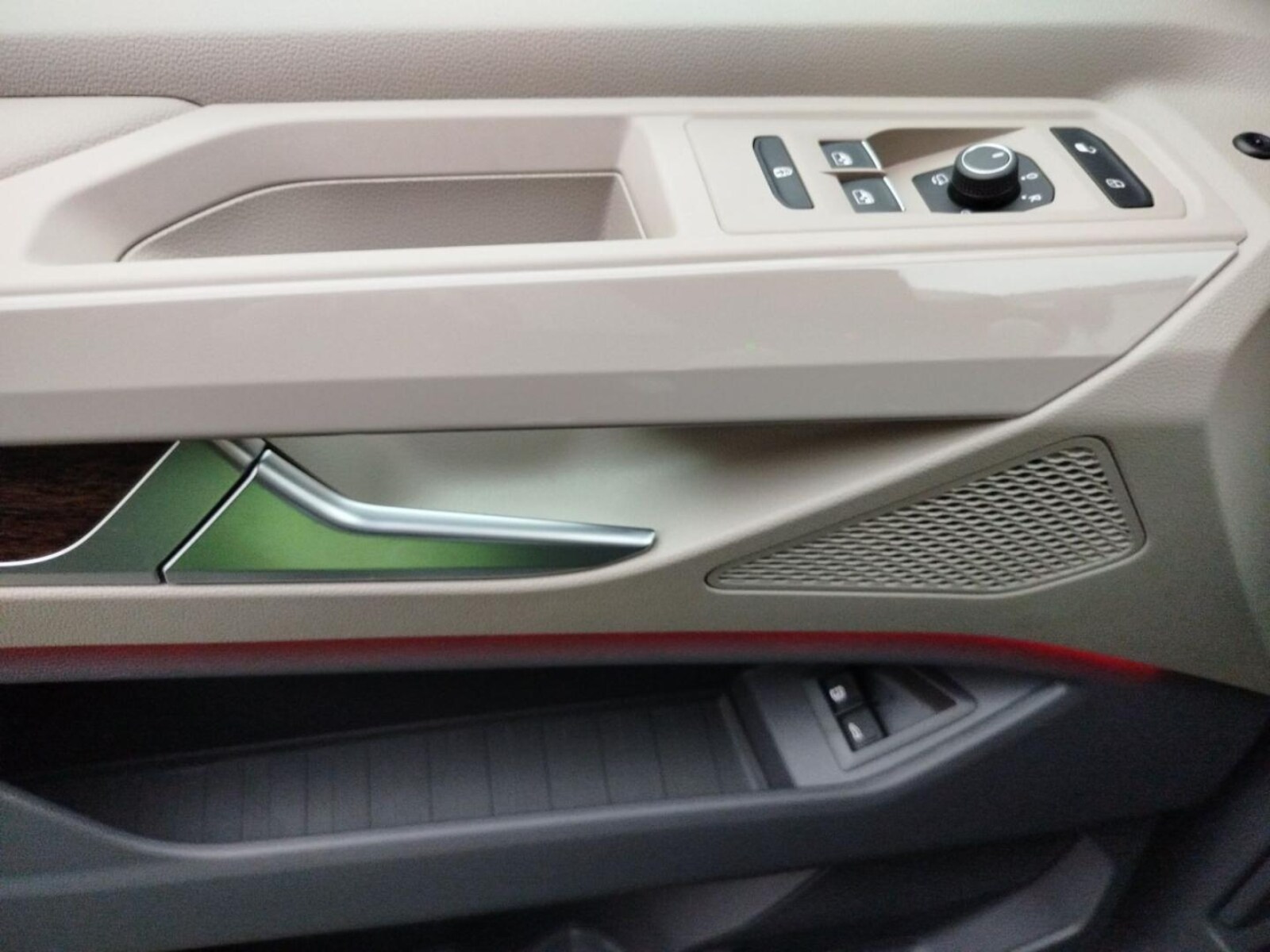 Volkswagen Multivan – Bild 8