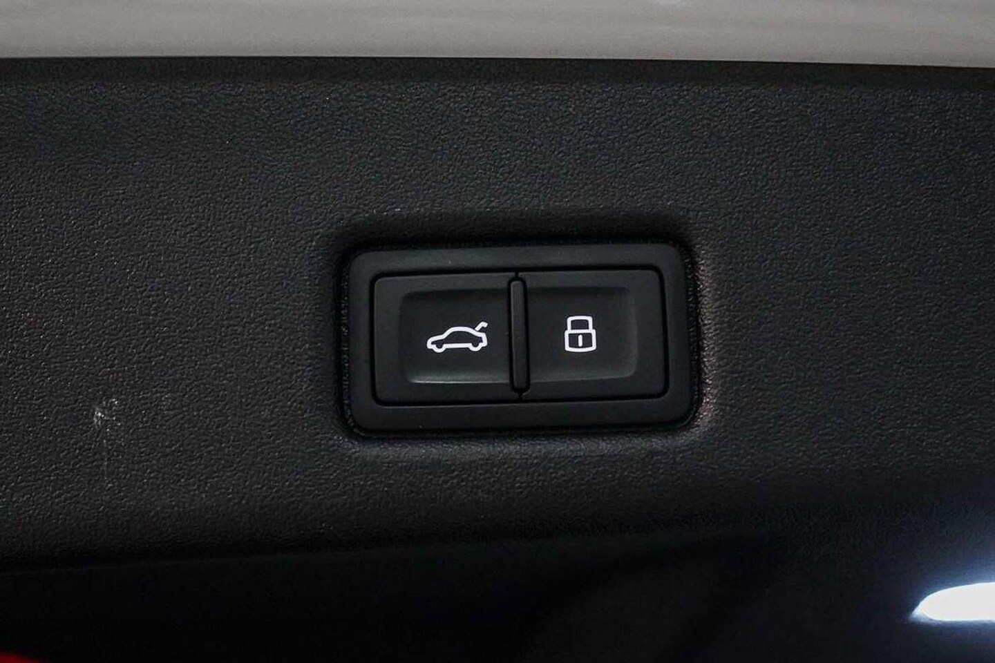 Image about Audi Q5 SUV TFSI 150 kW