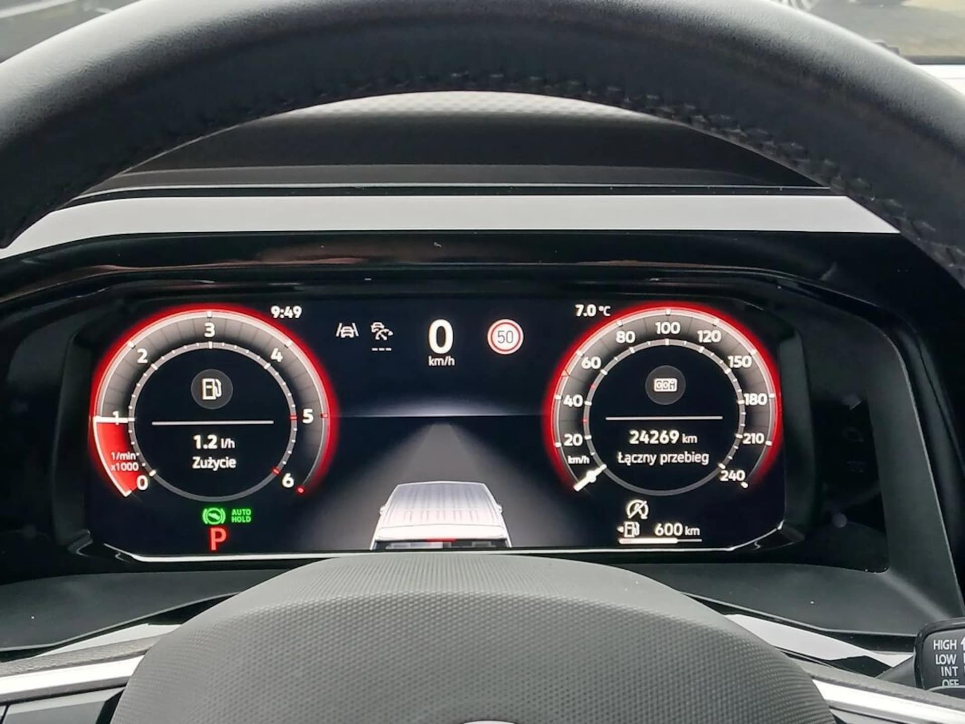 Volkswagen Multivan długi rozstaw osi Style