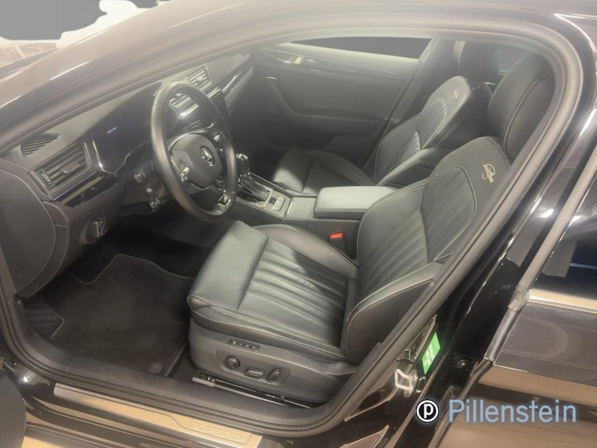 Skoda Superb Combi Laurin & Klement