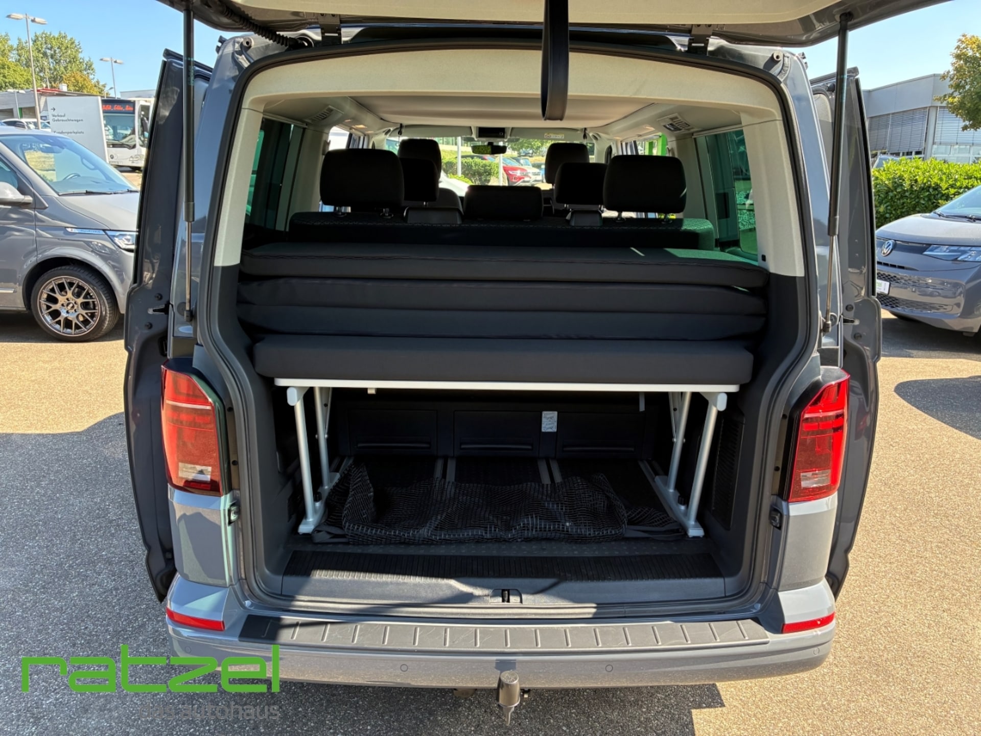 Volkswagen T6.1 California Beach