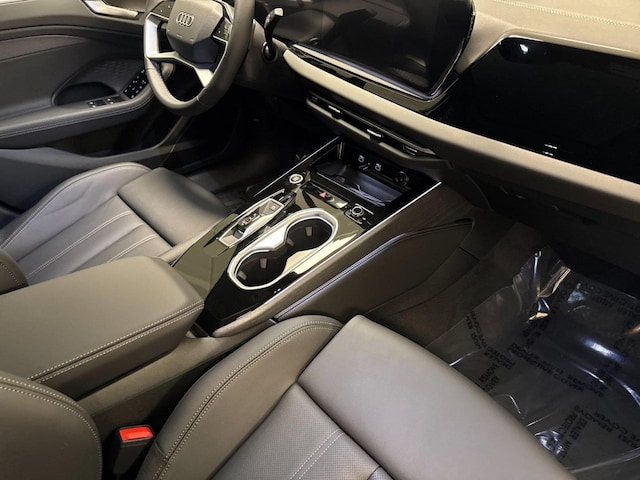 2026 Audi A6 Premium Plus - Photo 14