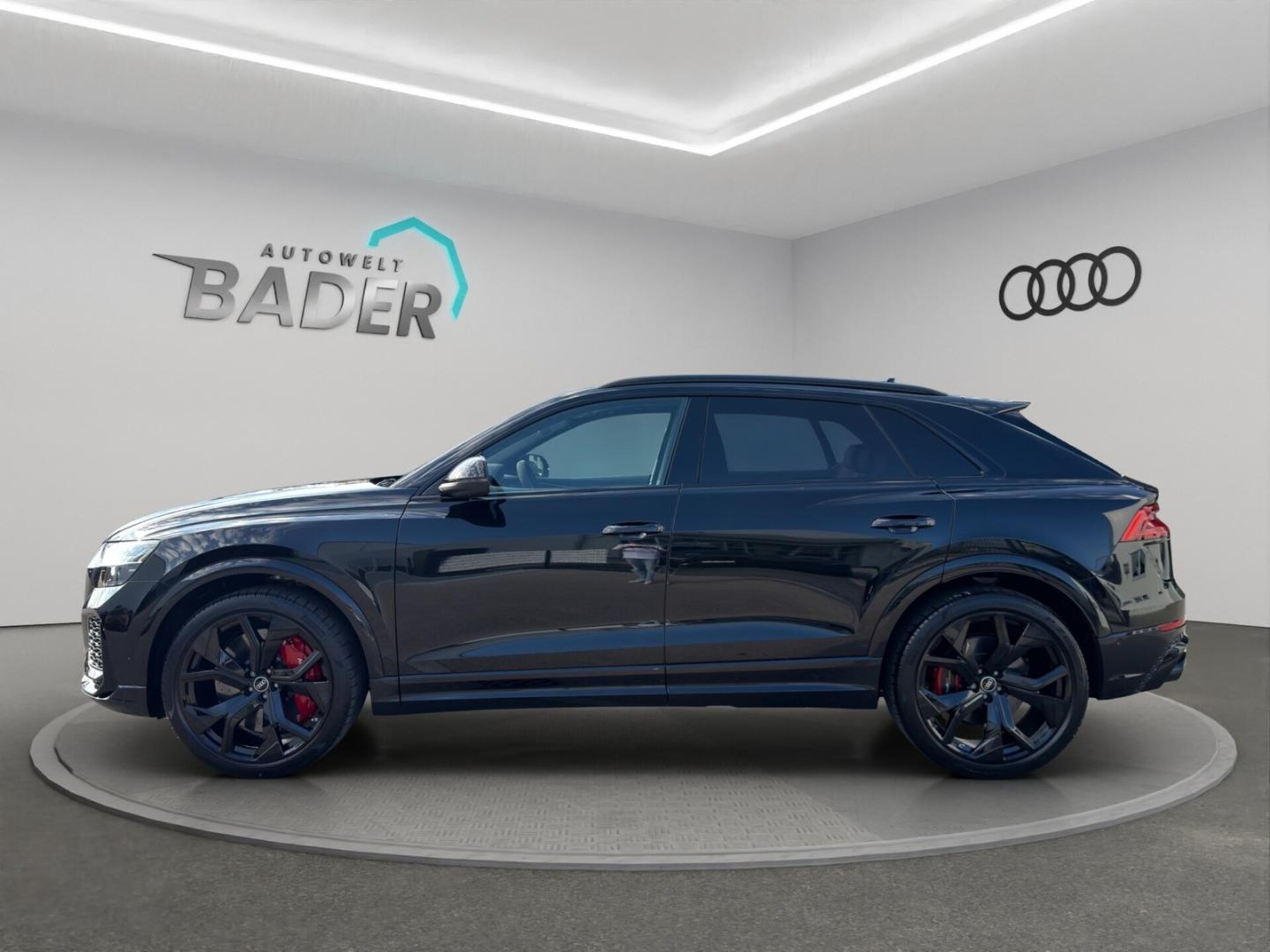 Audi RS Q8 SUV