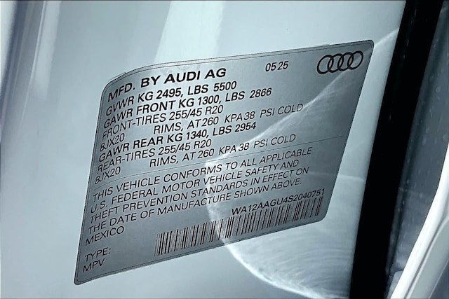 2025 Audi New Q5 Premium Plus - Photo 34