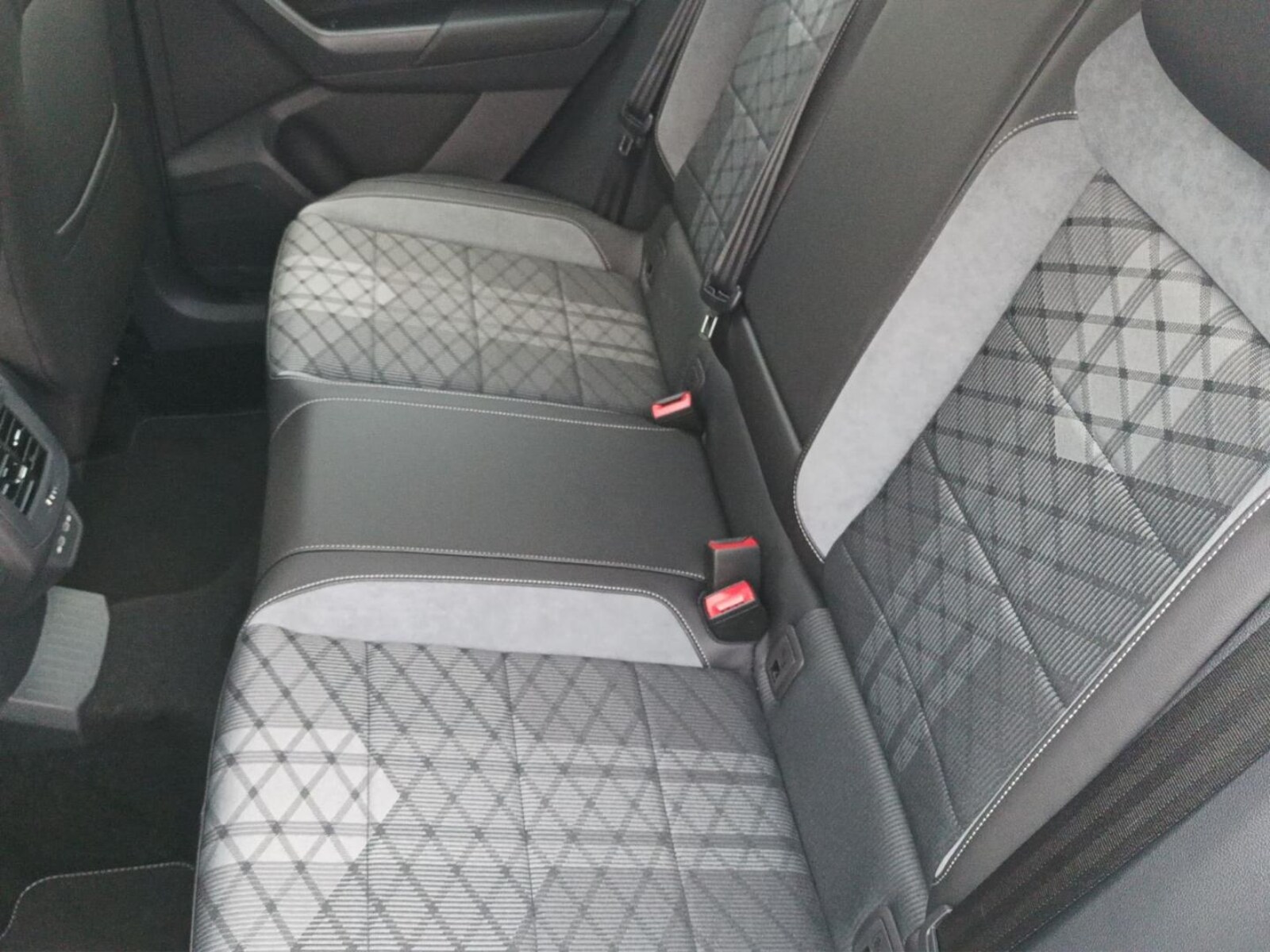 Volkswagen T-Roc – Bild 16