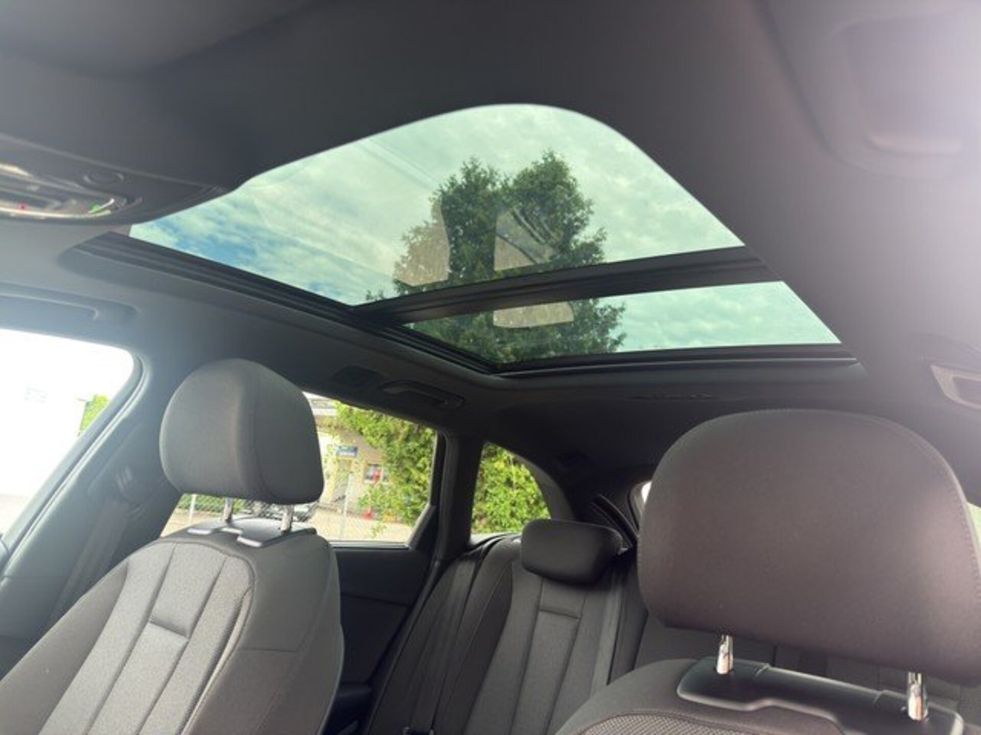 Audi A4 Avant S line