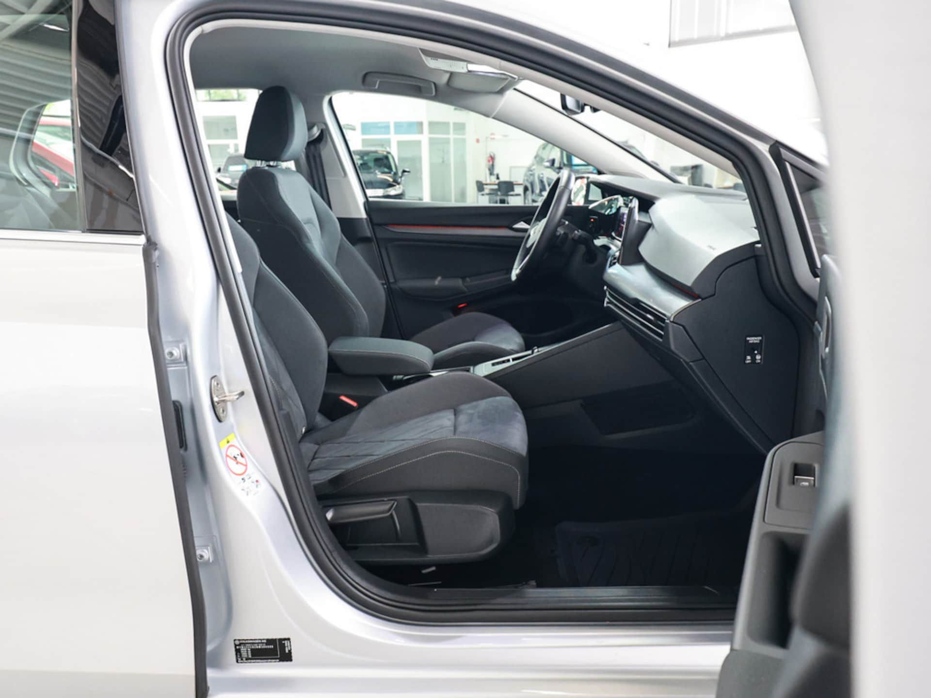 Volkswagen Golf Style