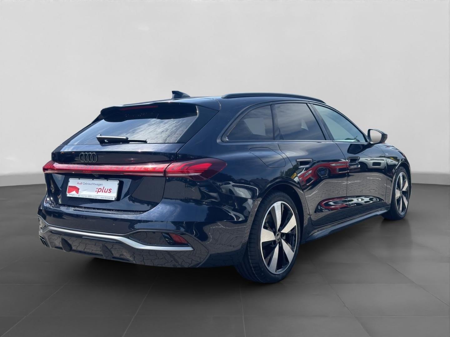 Bild über Audi A5 Avant TDI 150 kW S tronic - für weitere Informationen kontaktieren Sie den Audi Partner
