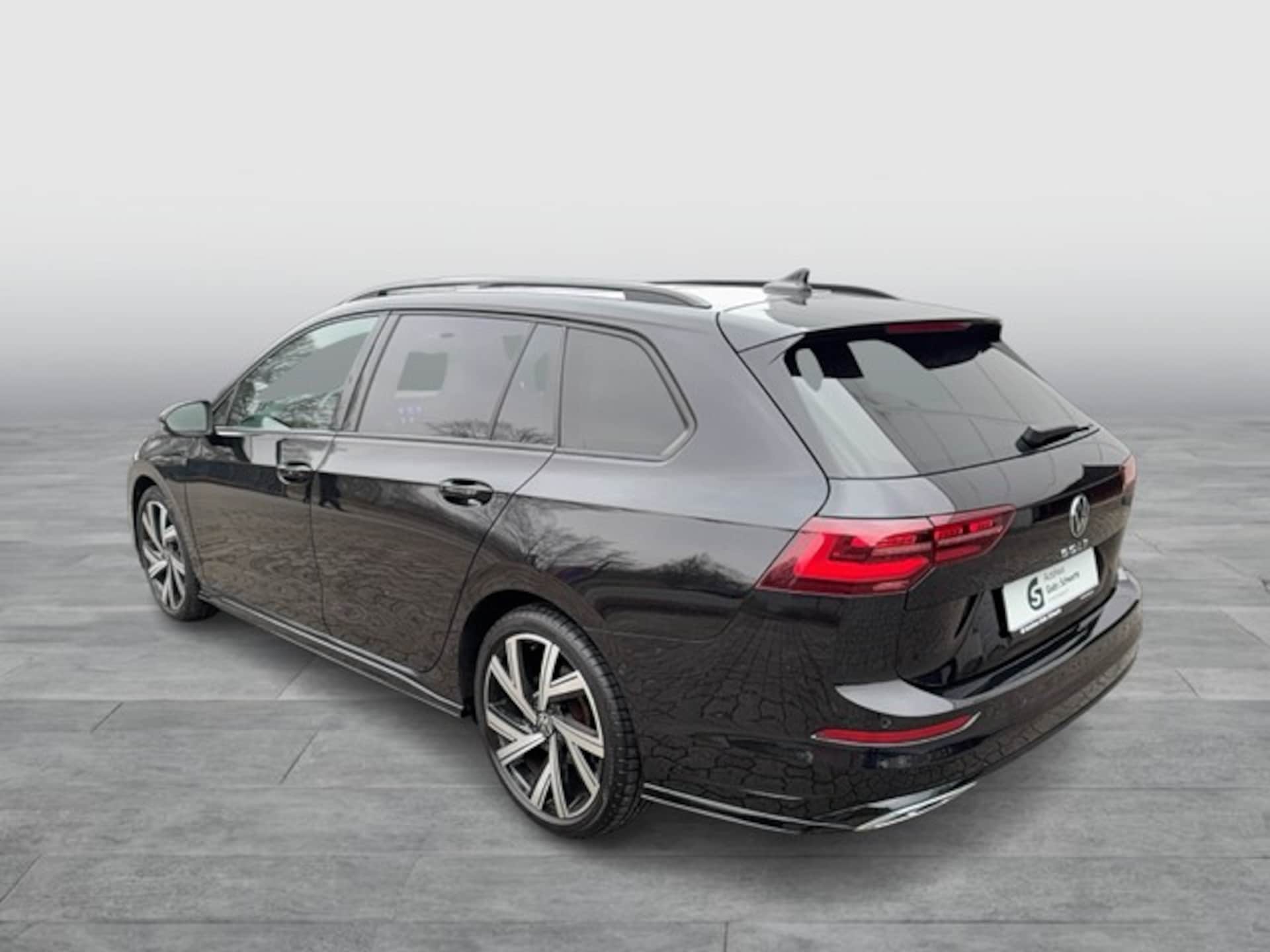 Volkswagen Golf Variant R-Line