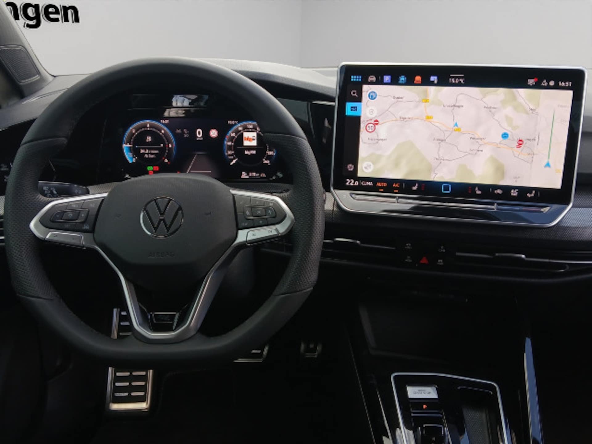 Volkswagen Golf R-Line