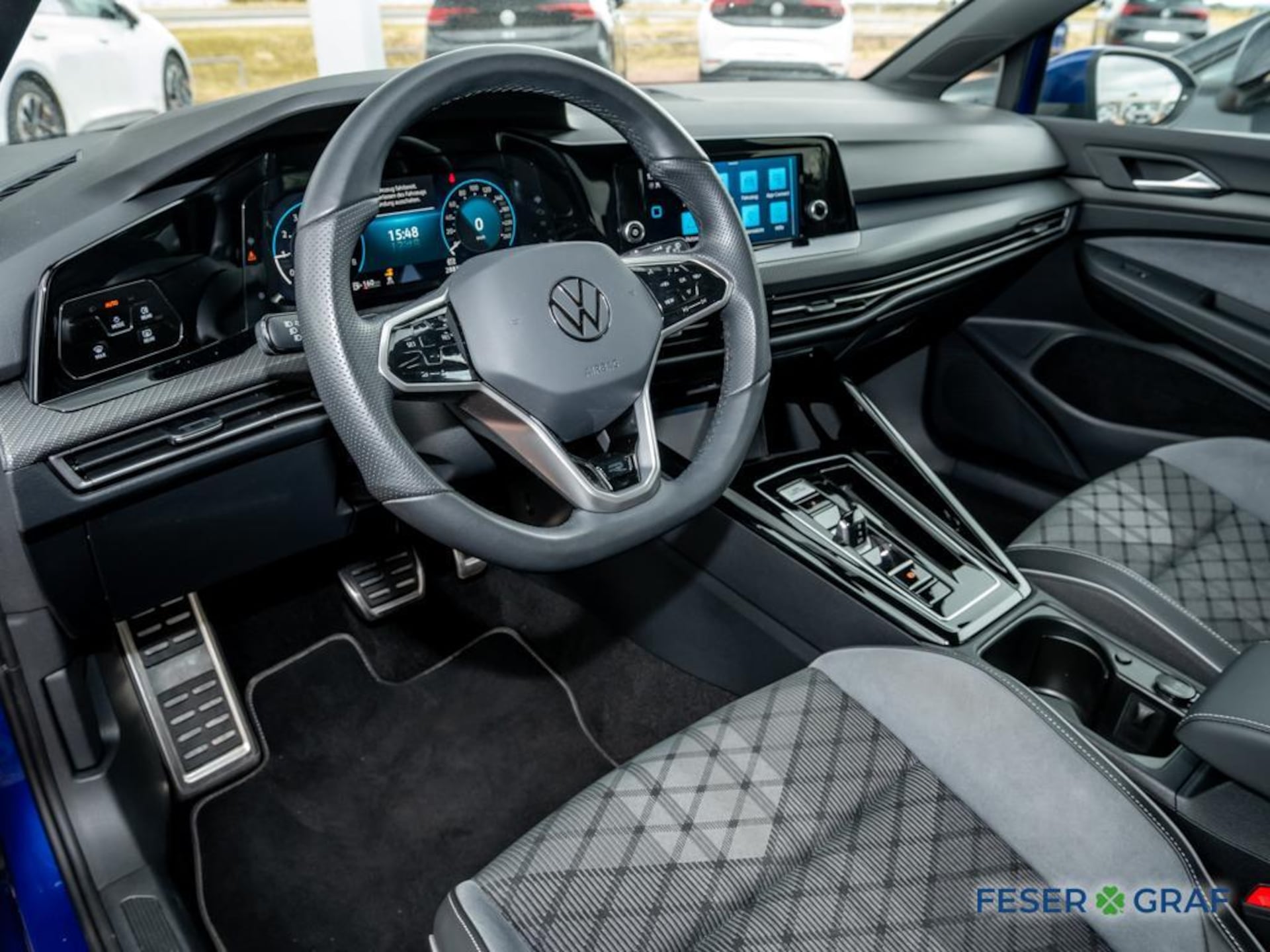 Volkswagen Golf R-Line