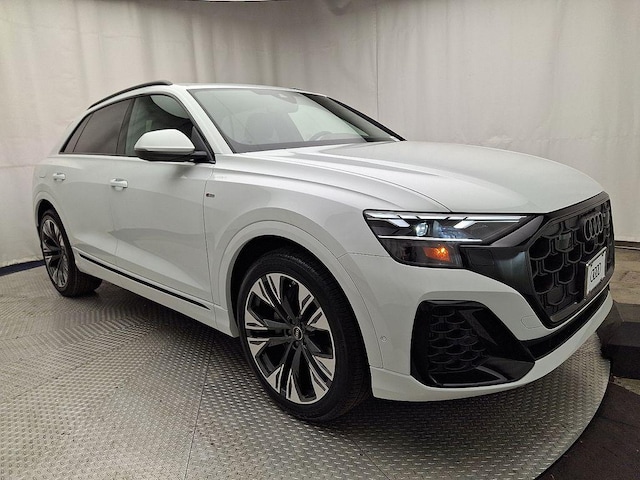 2026 Audi Q8