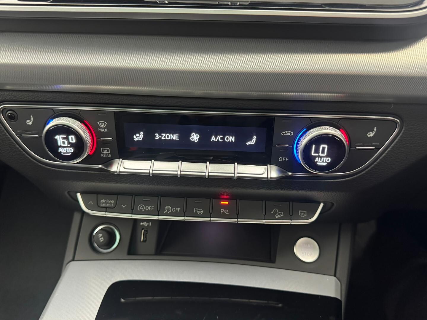 Image about Audi Q5 Sport 40 TDI quattro S tronic